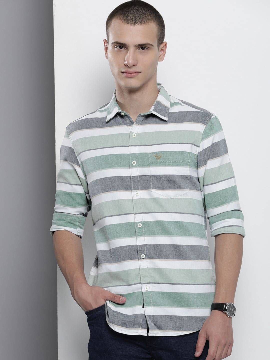     			The Indian Garage Co Smart Slim Fit Horizontal Striped Cotton Casual Shirt