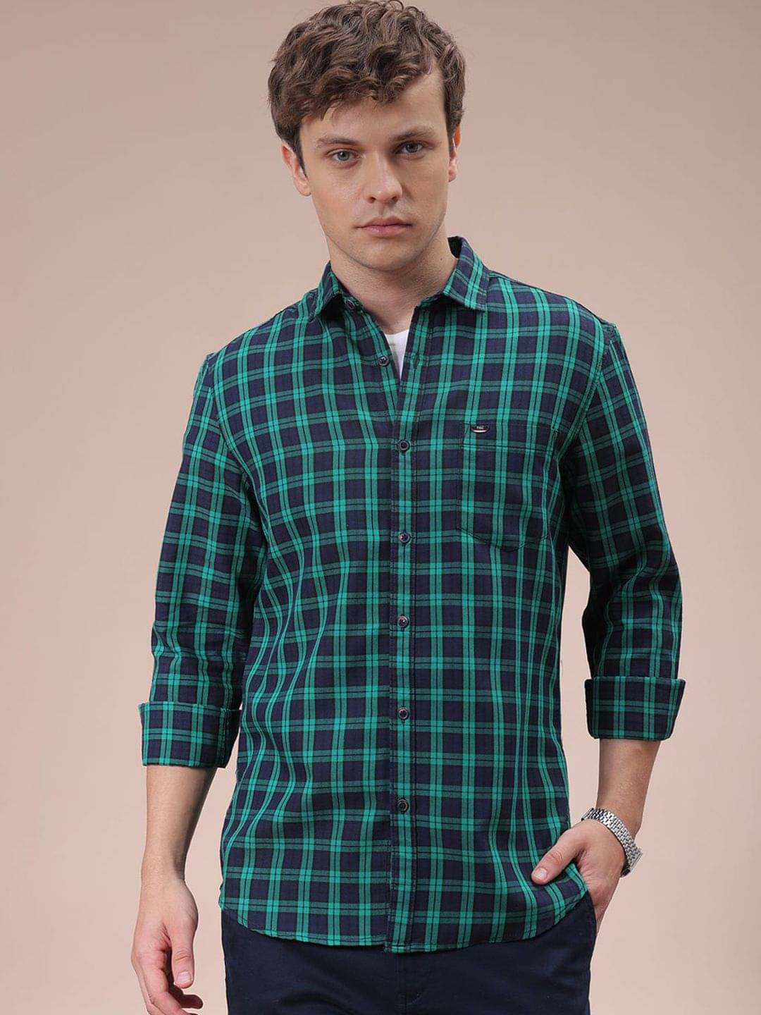 The Indian Garage Co Men Spread Collar Checked Cotton Slim Fit Casual Shirt The Indian Garage Co Men Spread Collar Checked Cotton Slim Fit Casual Shirt
