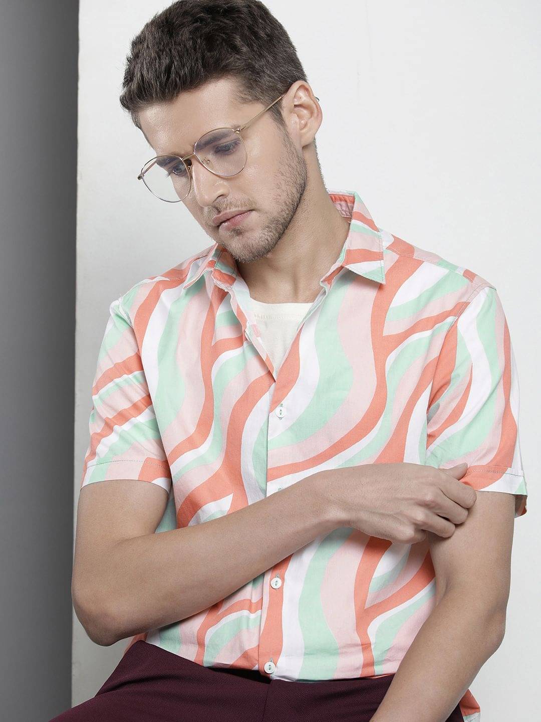 The Indian Garage Co Men Slim Fit Opaque Printed Casual Shirt The Indian Garage Co Men Slim Fit Opaque Printed Casual Shirt