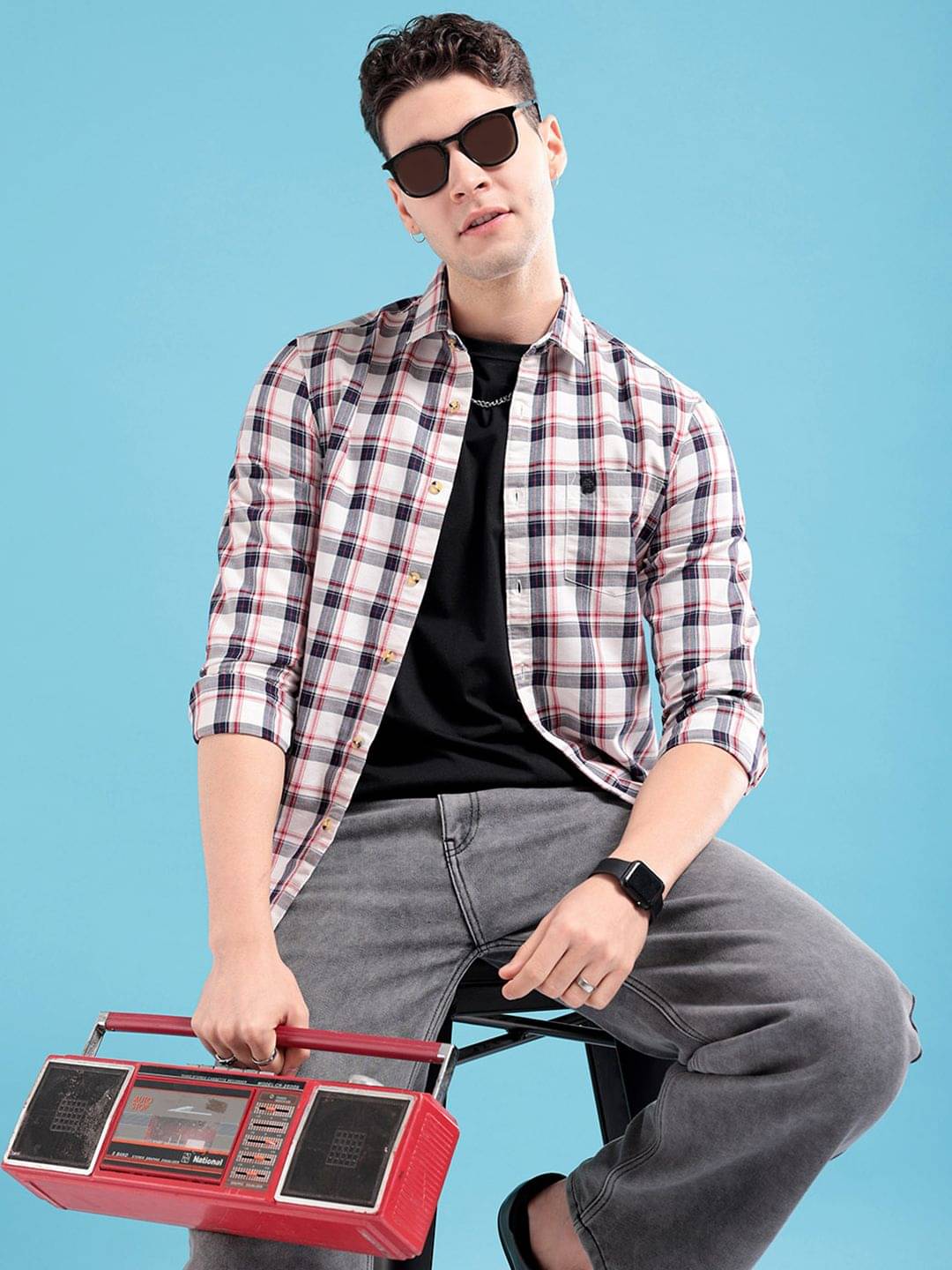     			The Indian Garage Co Men Checked Casual Shirt