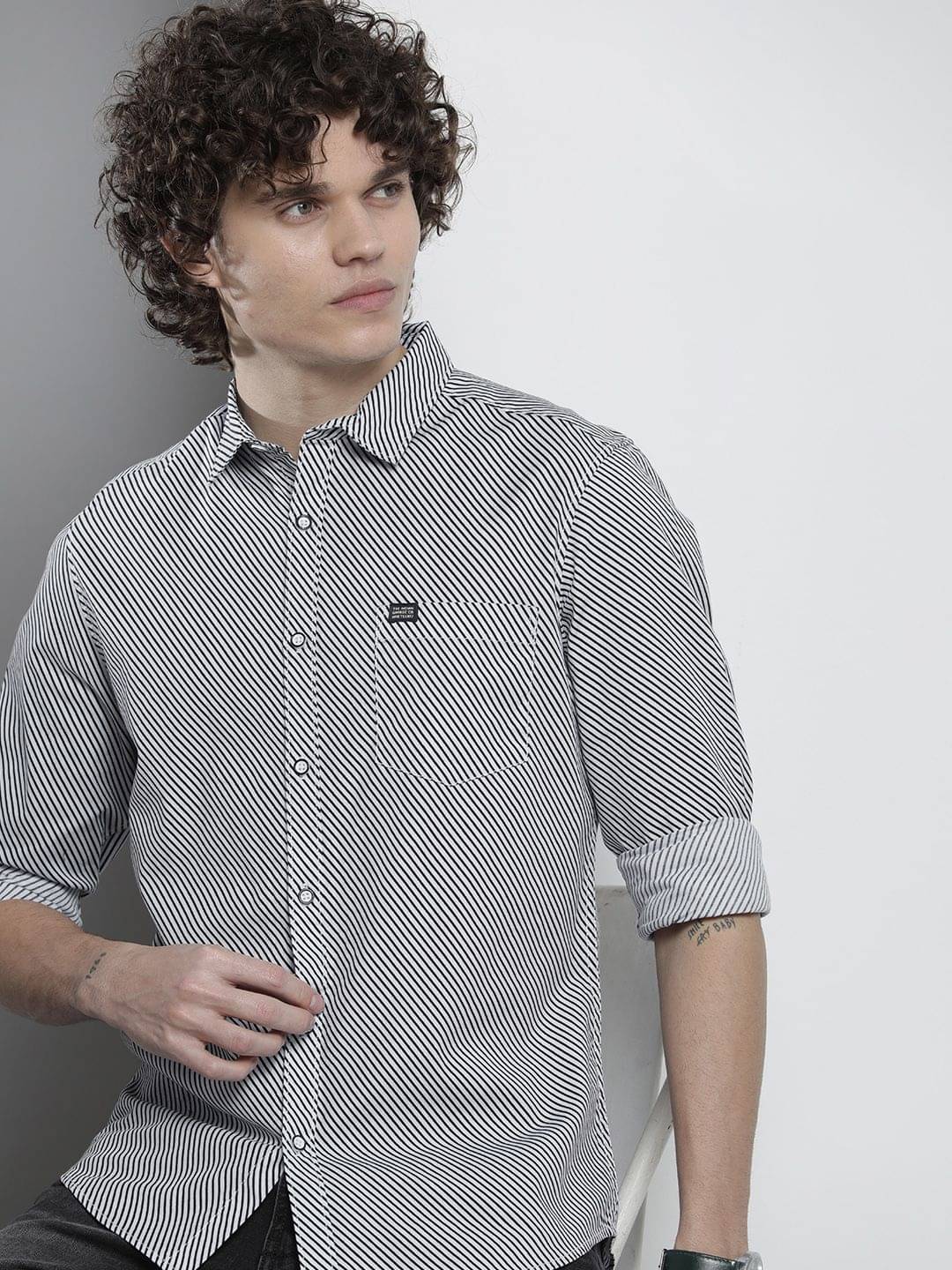 The Indian Garage Co Men Regular Fit Vertical Stripes Casual Shirt     			The Indian Garage Co Men Regular Fit Vertical Stripes Casual Shirt