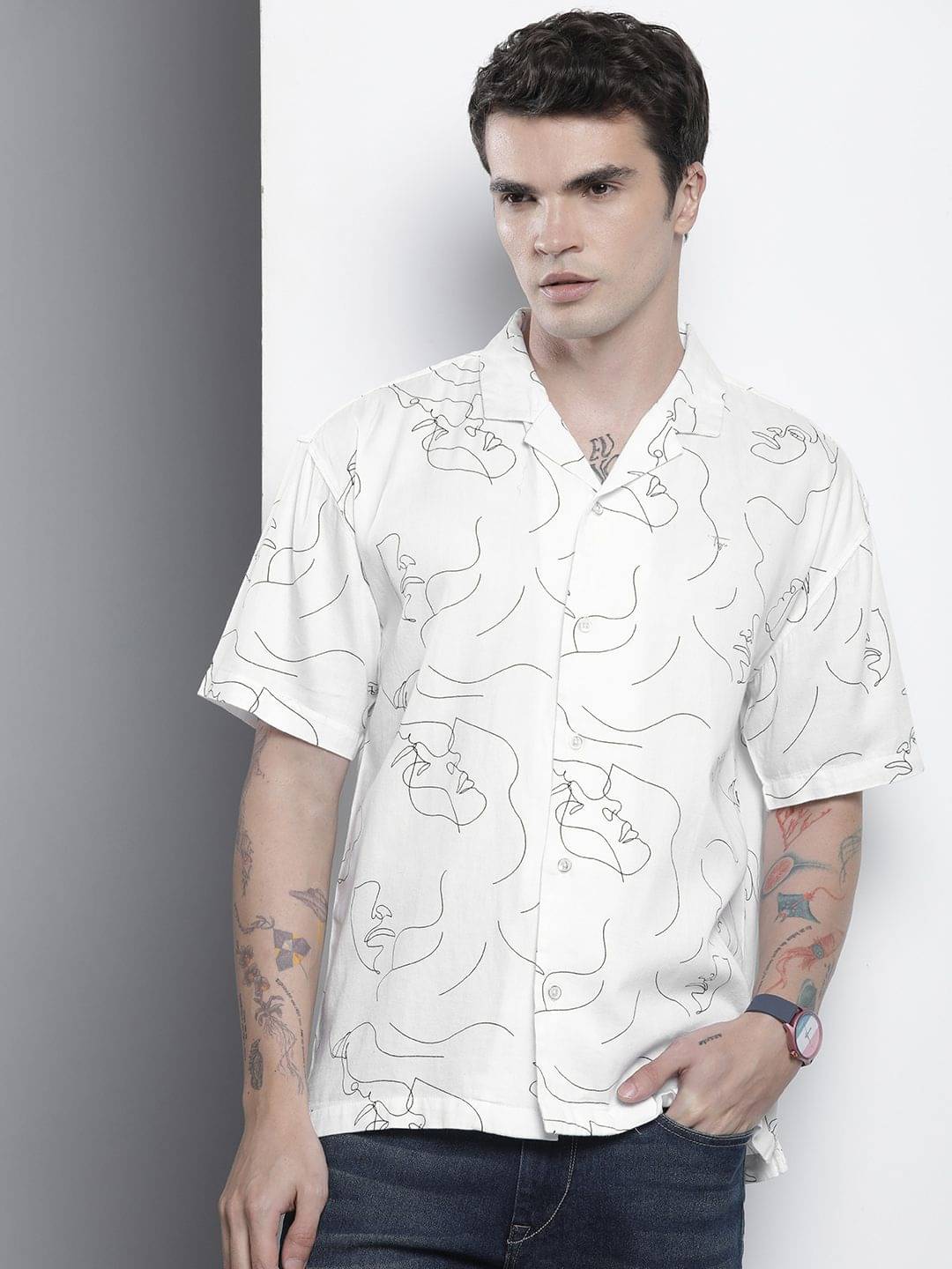     			The Indian Garage Co Men Slim Fit Opaque Printed Casual Shirt