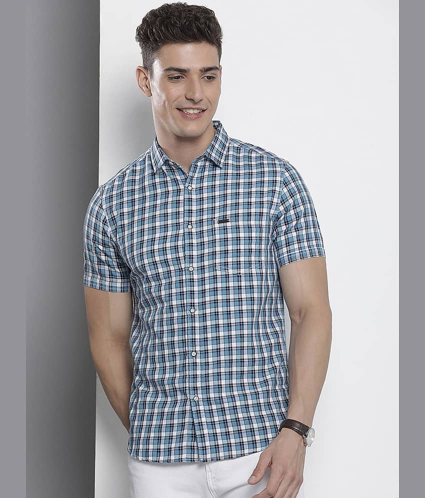 The Indian Garage Co Men Slim Fit Opaque Checked Casual Shirt