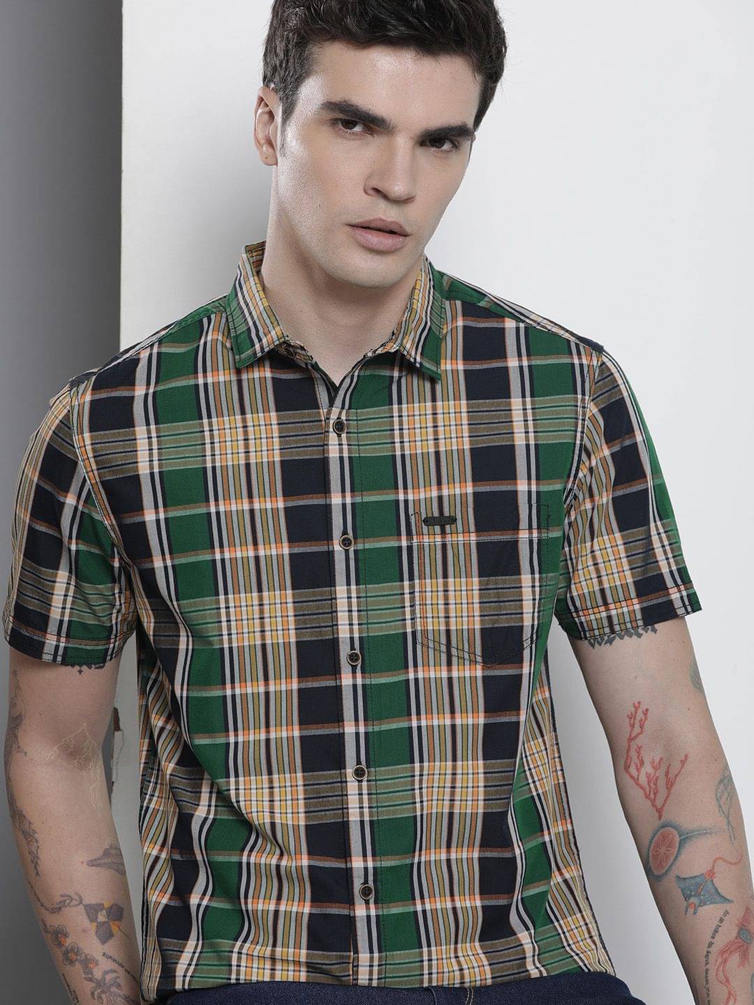 The Indian Garage Co Men Slim Fit Opaque Checked Casual Shirt The Indian Garage Co Men Slim Fit Opaque Checked Casual Shirt