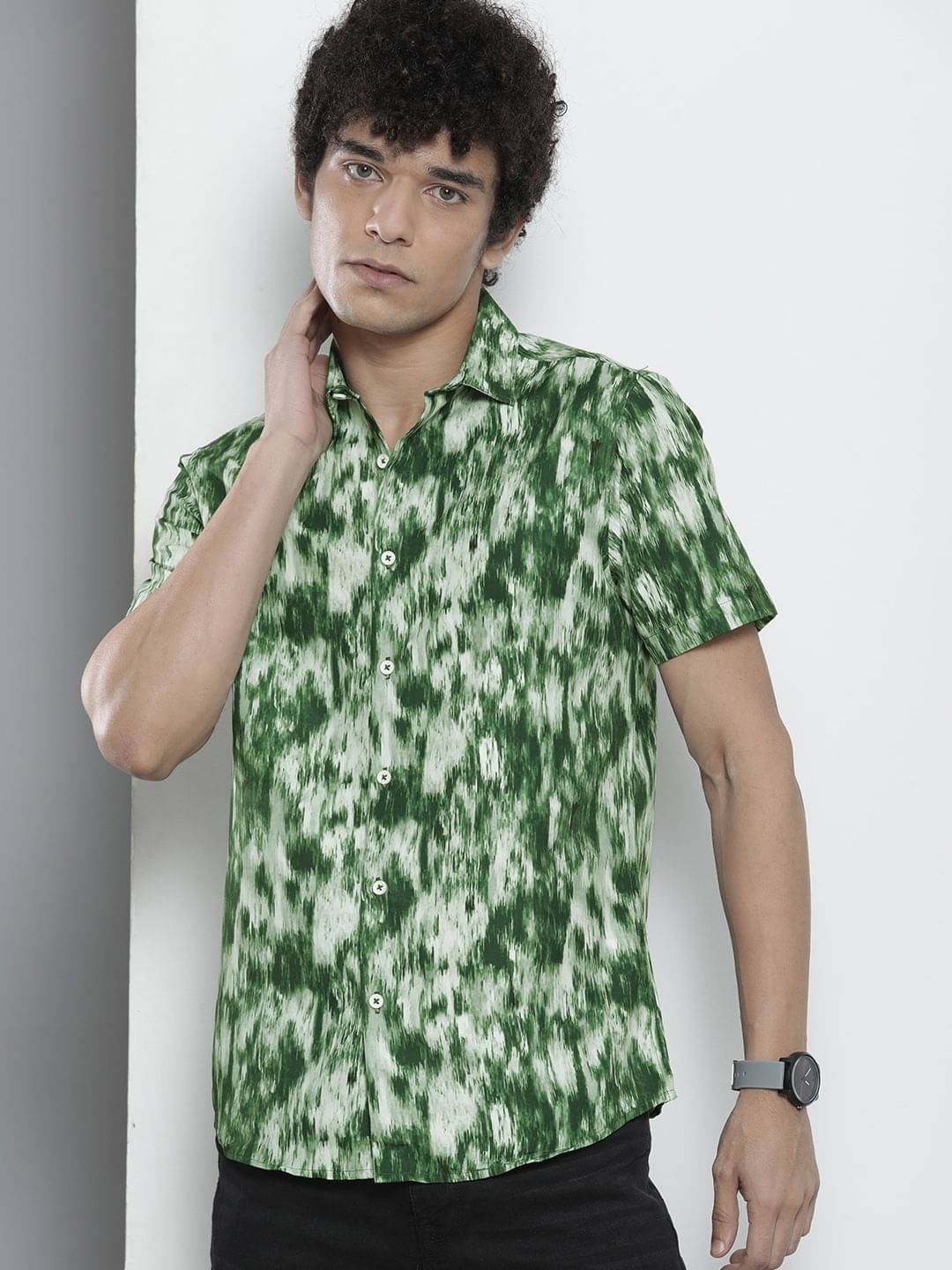 The Indian Garage Co Men Green Tie & Dye Printed Casual Shirt The Indian Garage Co Men Green Tie & Dye Printed Casual Shirt