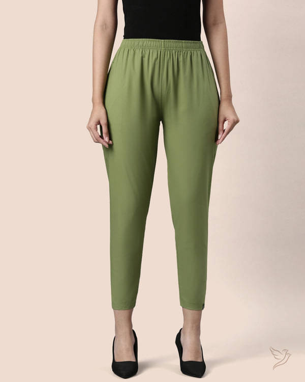     			Twin Birds - Olive Cotton Women's Straight Pant ( Pack of 1 )