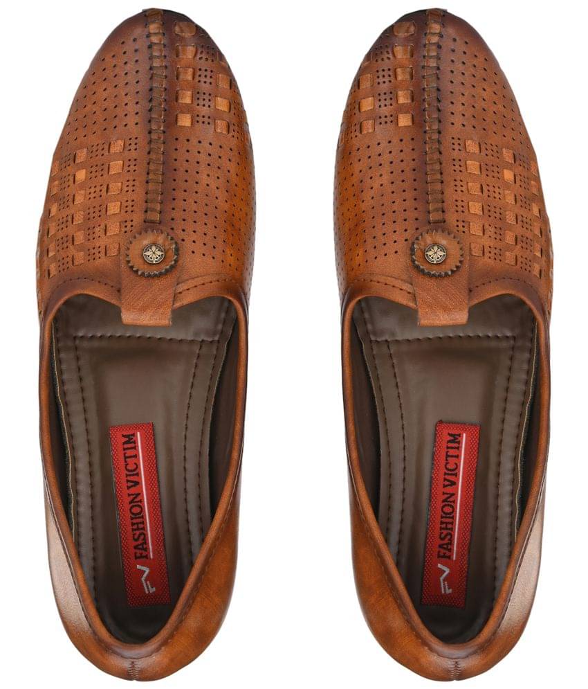     			Fashion Victim - Tan Men's Jutti