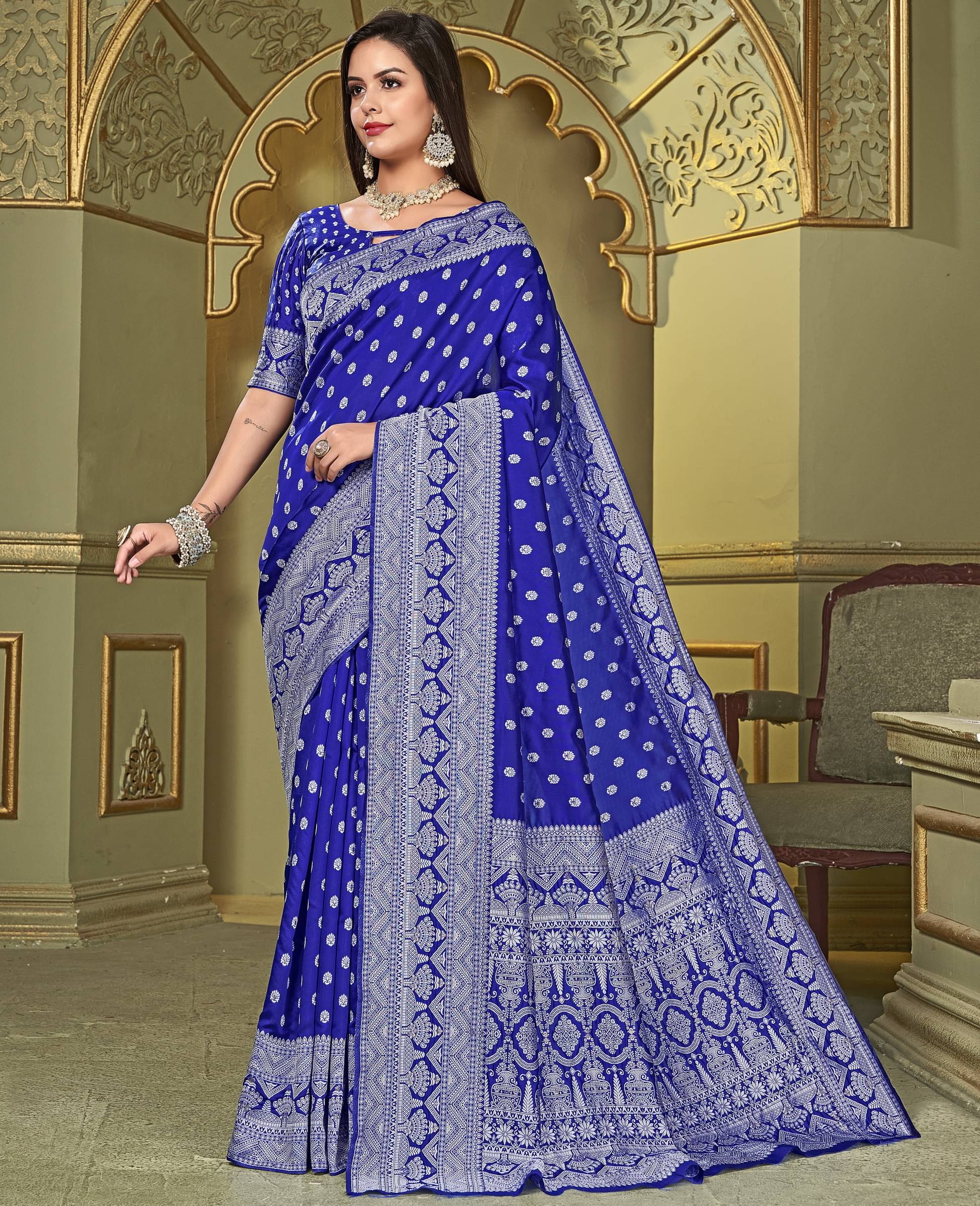 Sariya Jacquard Woven Saree With Unstitched Blouse Piece ( Blue ) Sariya Jacquard Woven Saree With Unstitched Blouse Piece ( Blue )