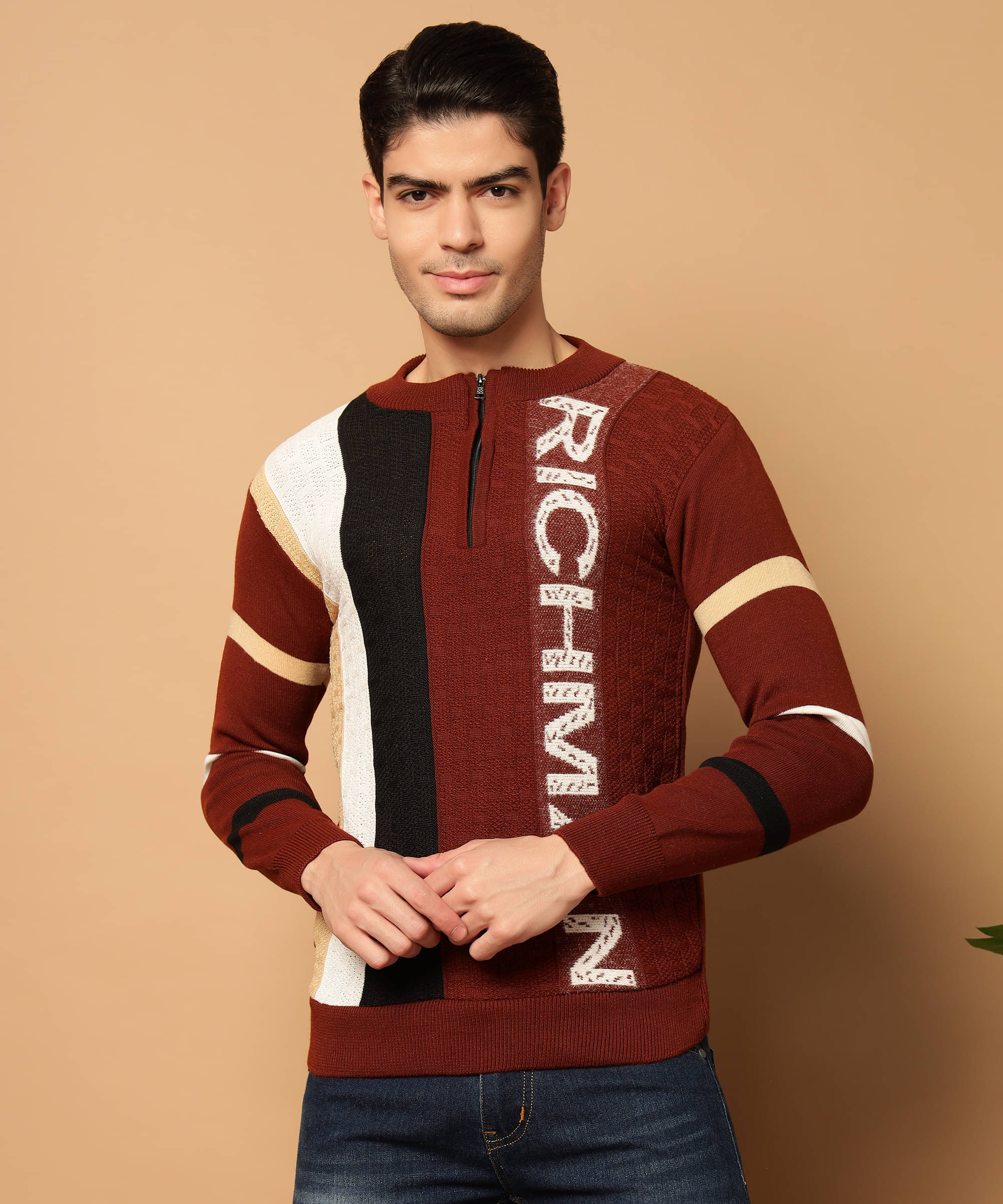     			TWOCRAZIIE Woollen Round Neck Men's Full Sleeves Pullover Sweater - Maroon ( Pack of 1 )
