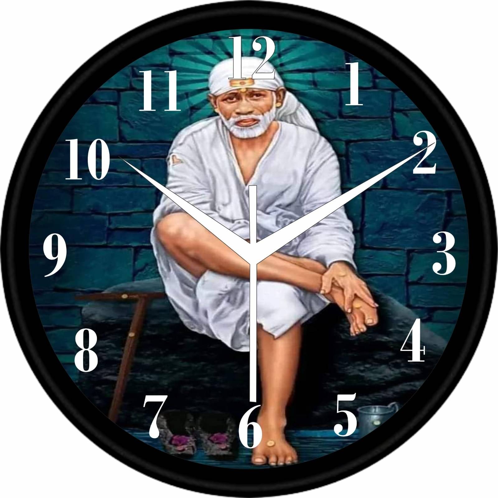     			Trendy Homes Circular Analog Wall Clock