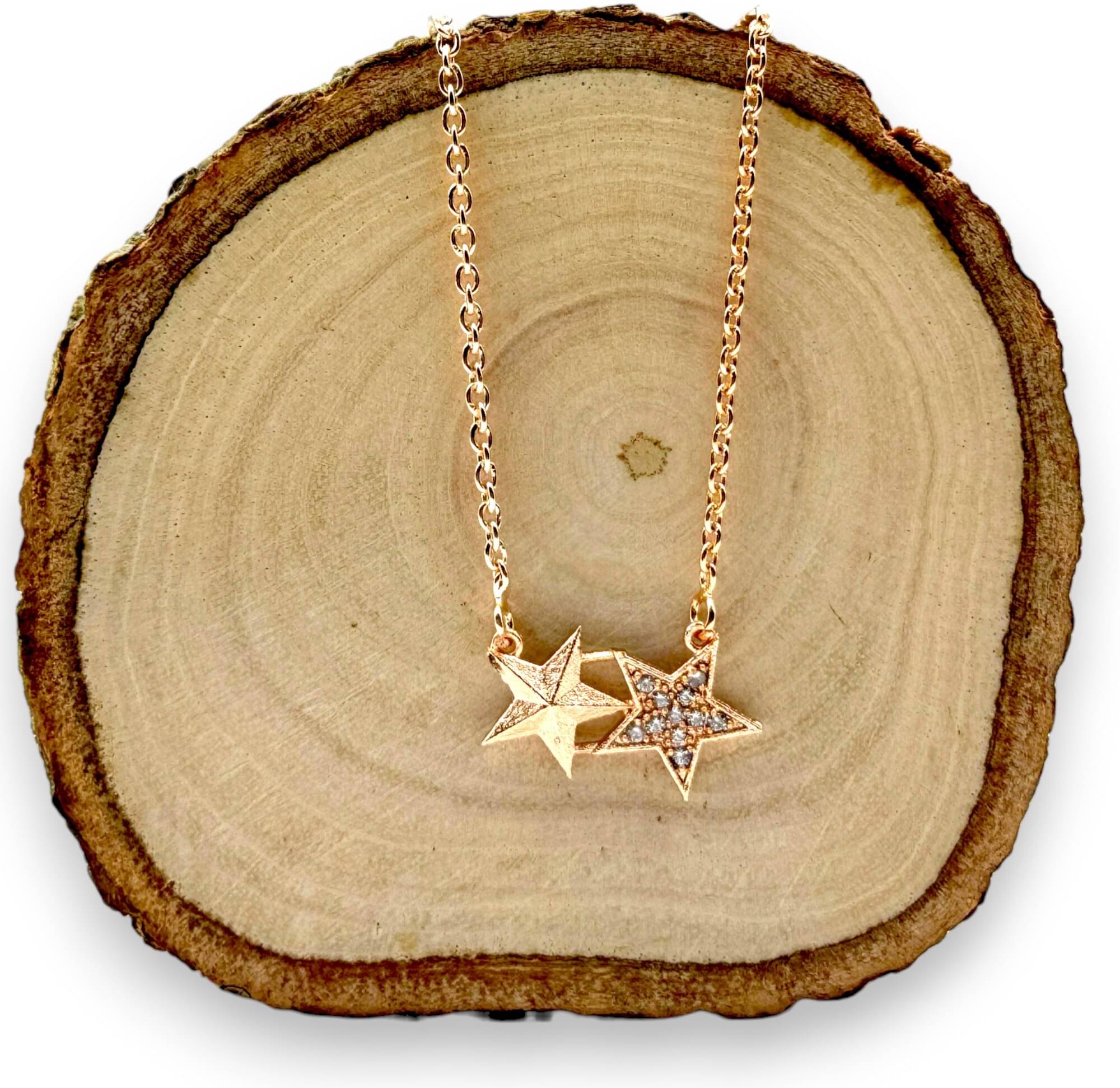 Charms White Pendant ( Pack of 1 ) Charms White Pendant ( Pack of 1 )
