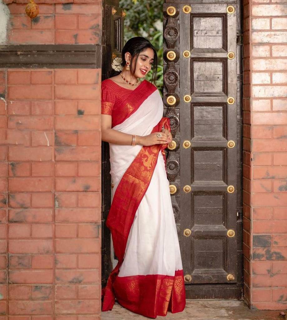 JULEE Silk Woven Saree With Unstitched Blouse Piece ( White ) JULEE Silk Woven Saree With Unstitched Blouse Piece ( White )
