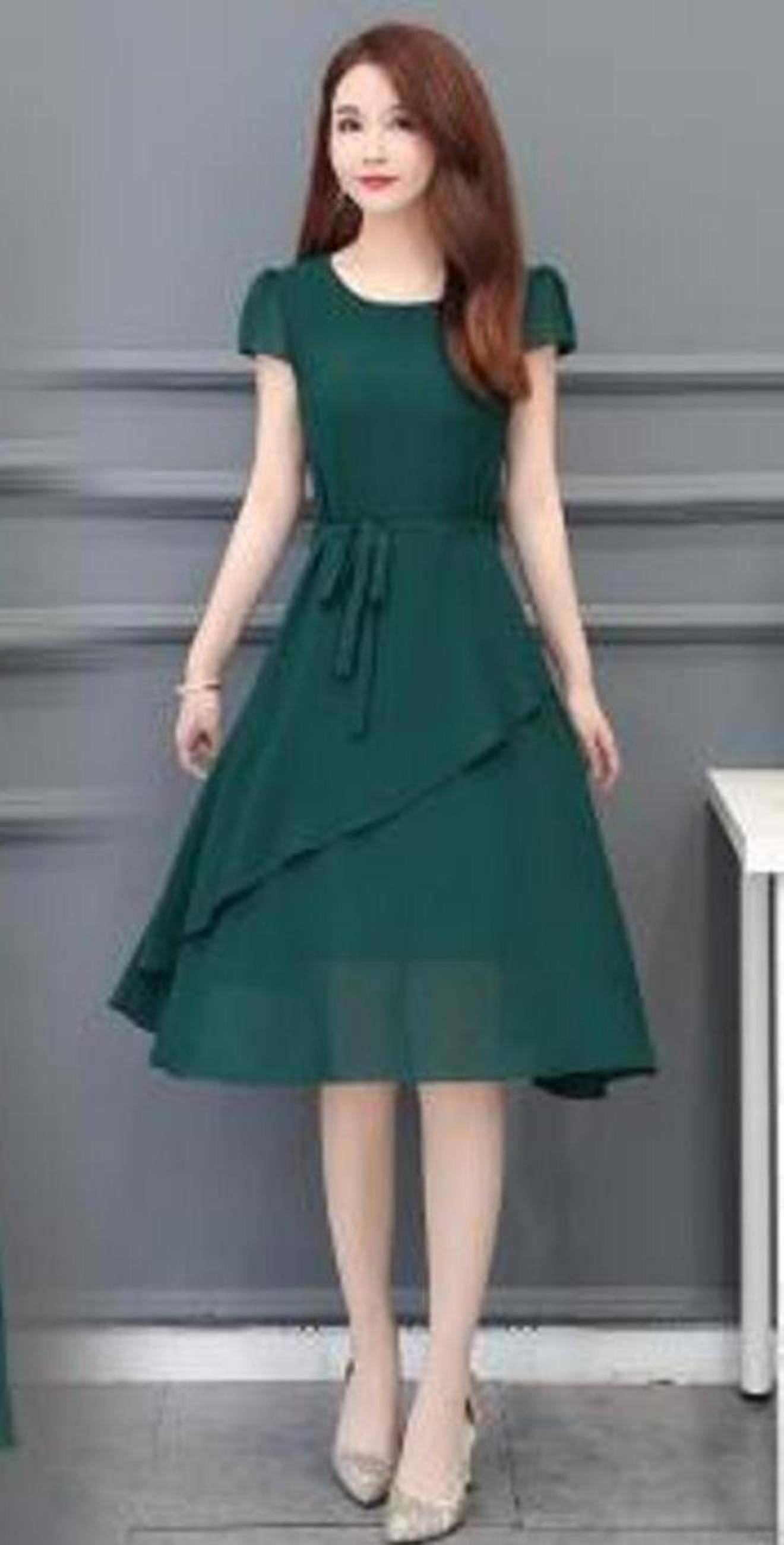     			RAABTA FASHIION Women Georgette Solid Fit & Flare Dress ( Green )