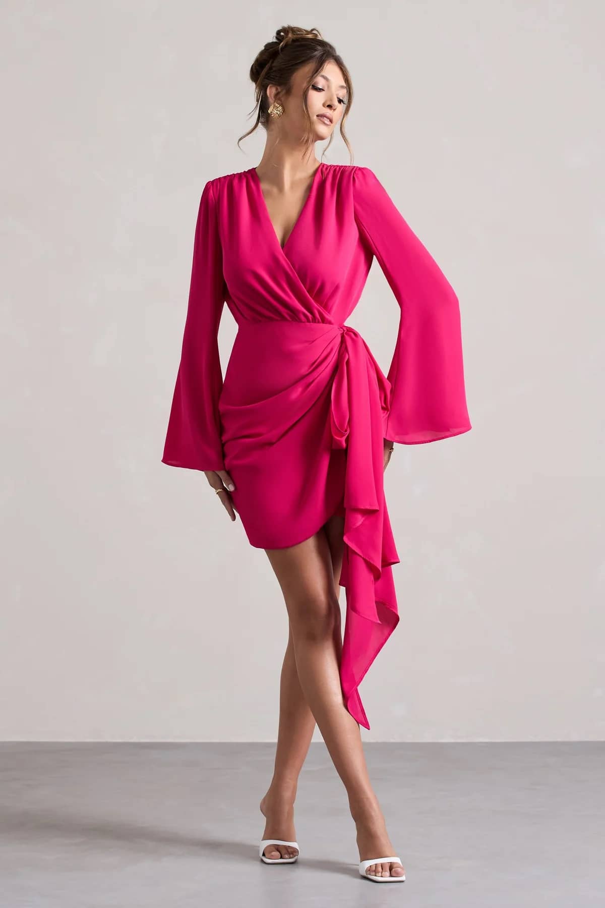 Traquila Women Crepe Solid Wrap Dress ( Pink )