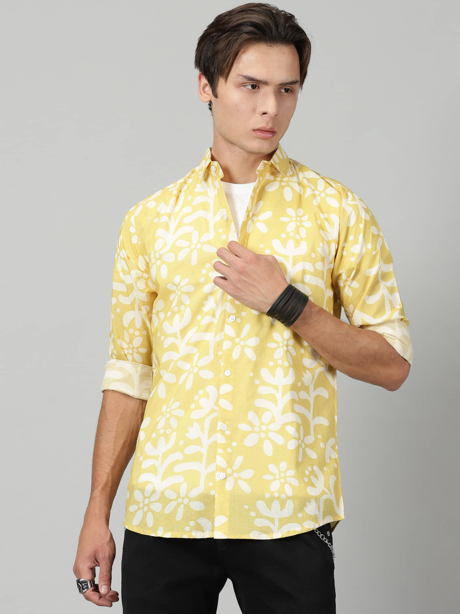     			Vaani Creation 100% Cotton Regular Fit Printed Full Sleeves Men's Casual Shirt - Yellow ( Pack of 1 )