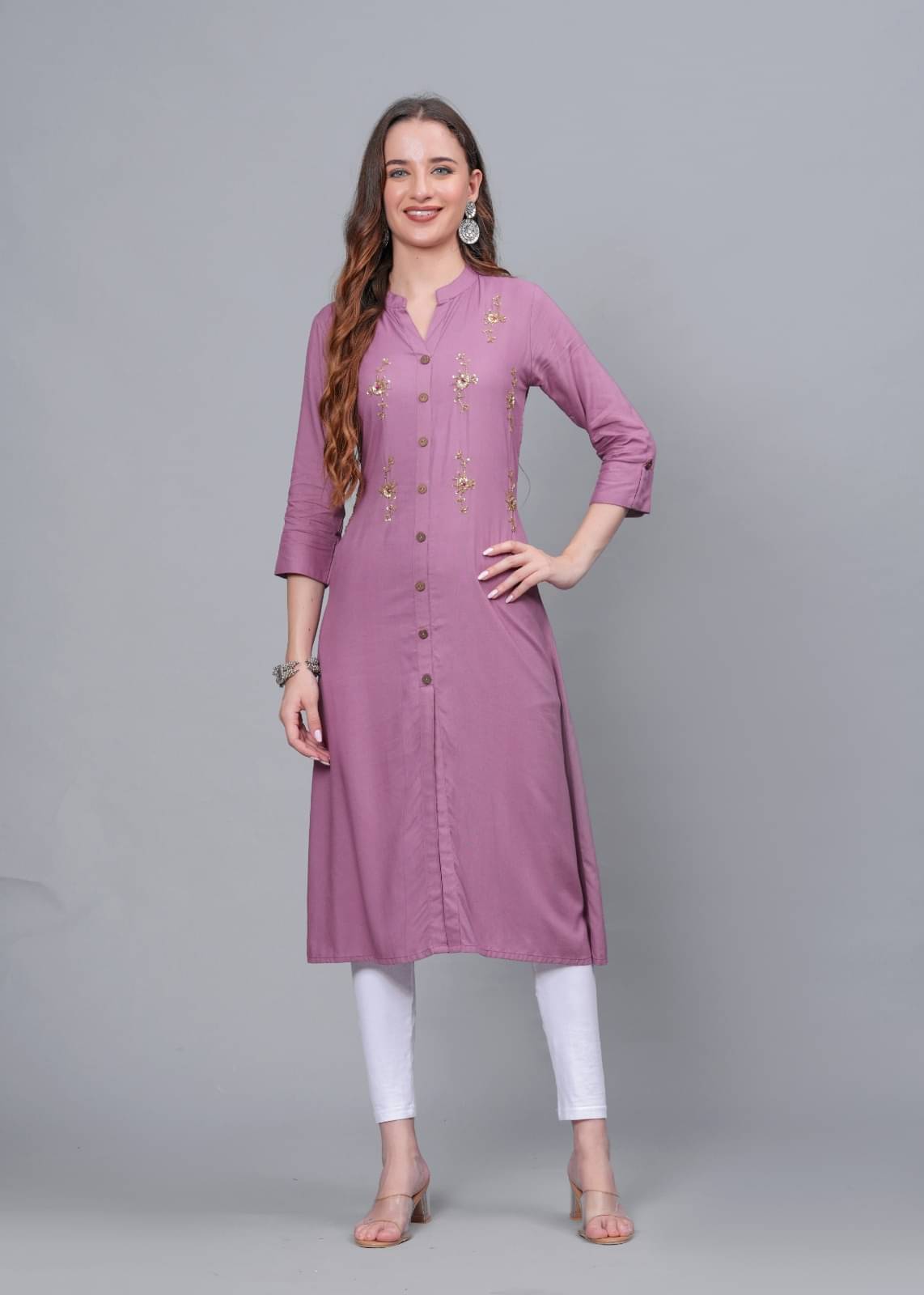     			MAUKA Rayon Embellished Front Slit Women's Kurti - Purple ( Pack of 1 )