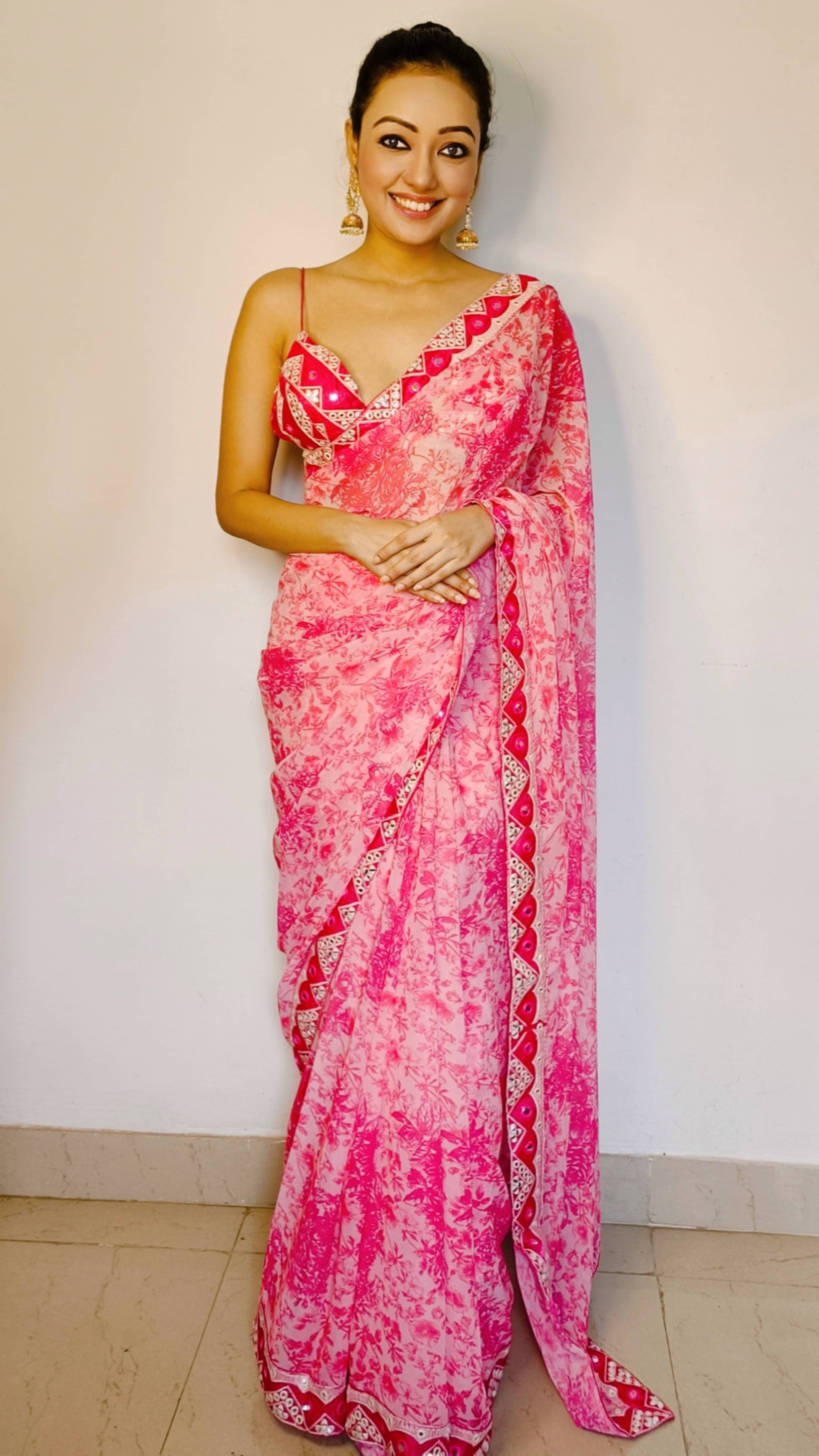 Sidhidata Georgette Printed Saree With Unstitched Blouse Piece ( Pink ) Sidhidata Georgette Printed Saree With Unstitched Blouse Piece ( Pink )