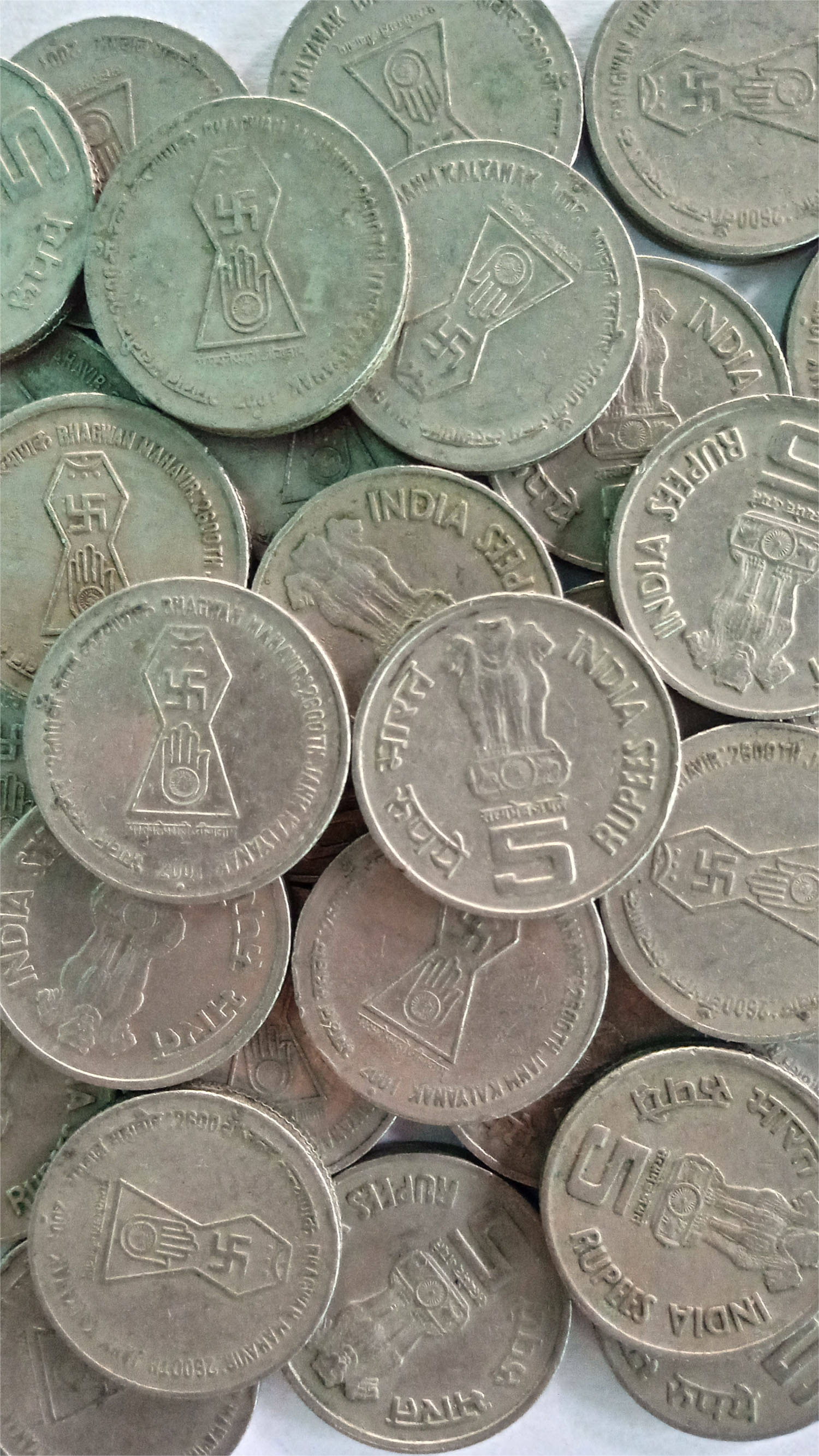     			5 RUPEESCOMMEMORATIVE BHAGWAN MAHAVIR