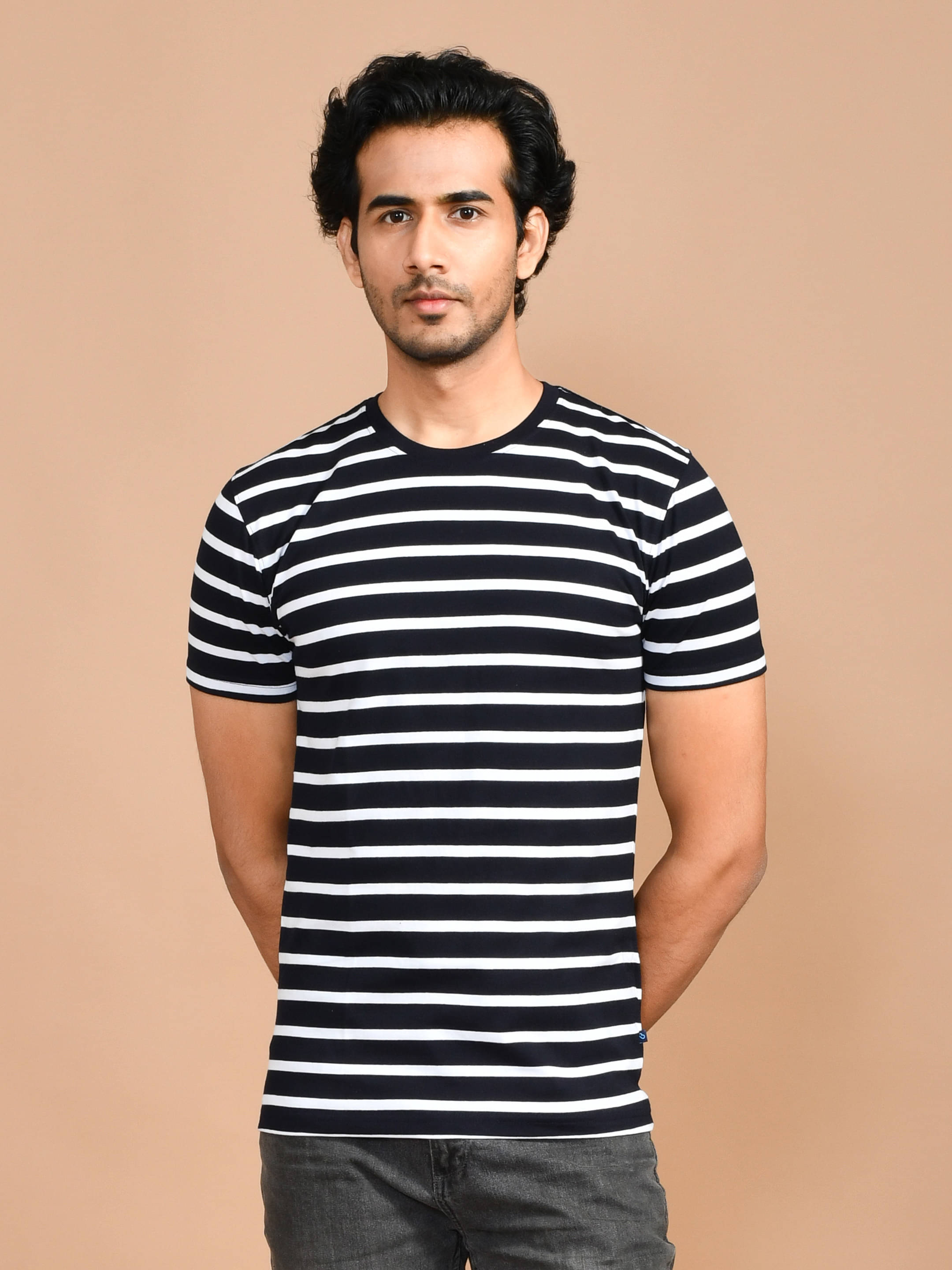 SKYKNIT Pack of 1 Cotton Blend Regular Fit Men's T-Shirt ( Black )     			SKYKNIT Pack of 1 Cotton Blend Regular Fit Men's T-Shirt ( Black )