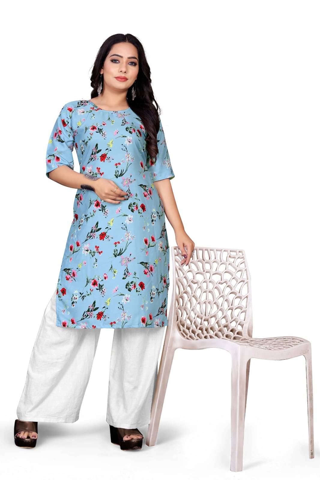     			THE PRIVATE LABLE Rayon Printed Straight Women's Kurti - Light Blue ( Pack of 1 )