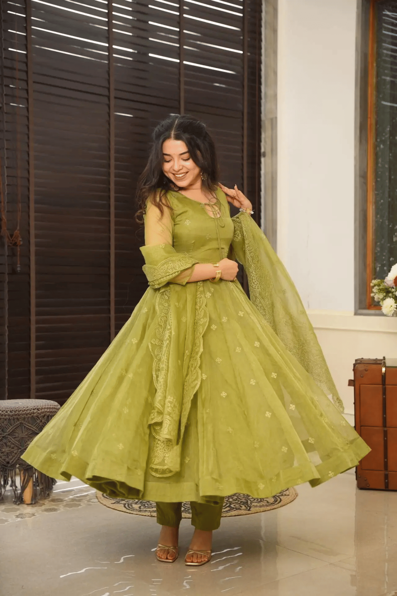 Estela Organza Embroidered Kurti With Pants Women's Stitched Salwar Suit - Green ( Pack of 1 )