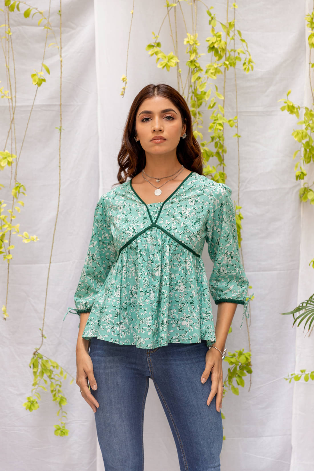 Kohsh Women's Cotton Regular Top ( Green ) Kohsh Women's Cotton Regular Top ( Green )
