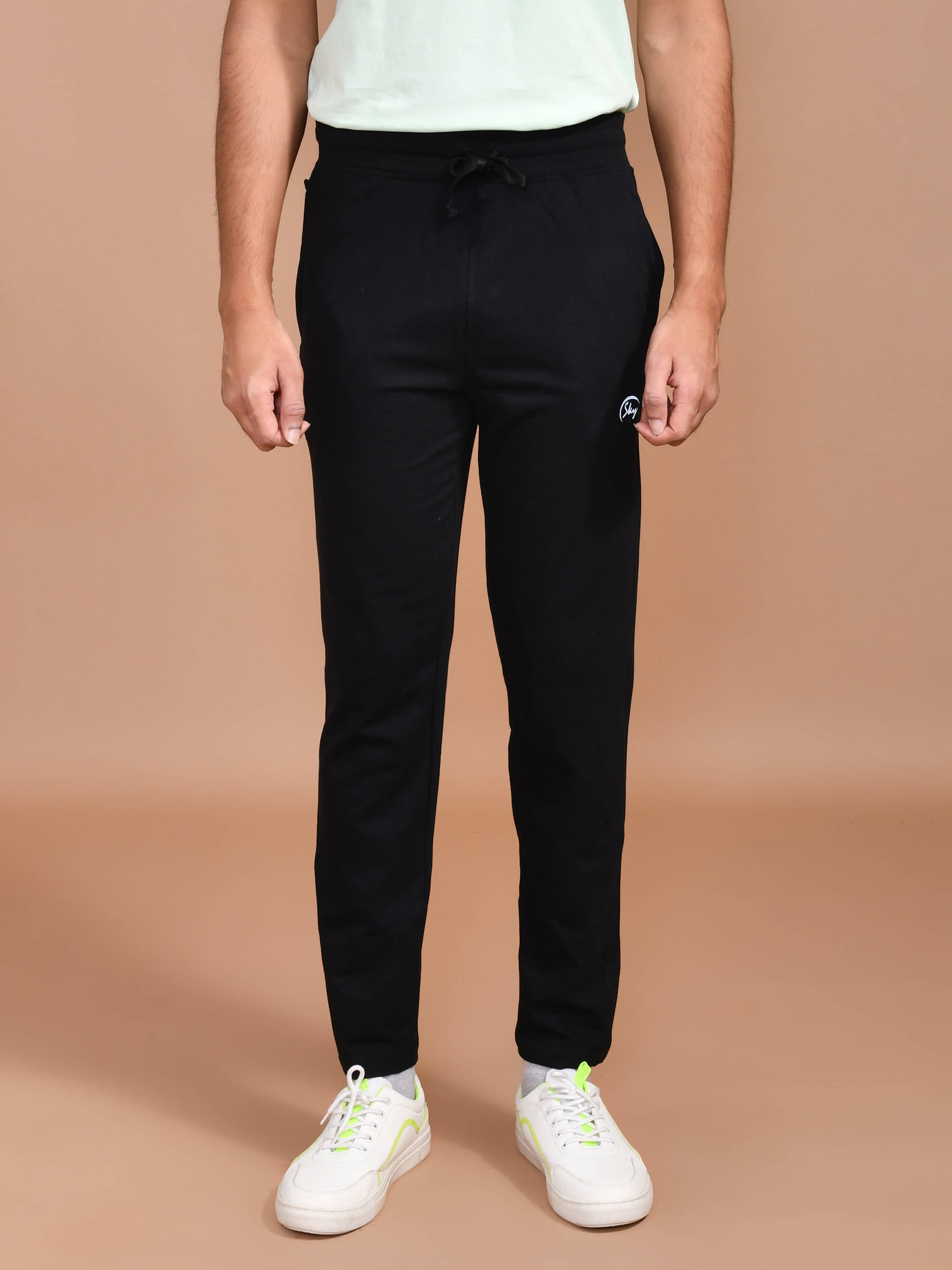    			SKYKNIT Black Cotton Men's Trackpants ( Pack of 1 )
