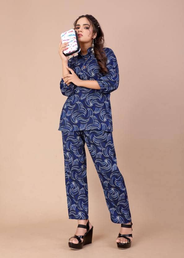 THE PRIVATE LABLE Women Printed Tunic With Trousers Co-Ord Set ( Green )