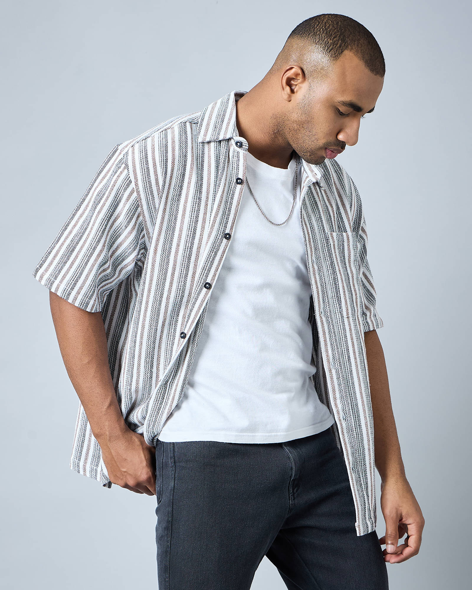 Chimpaaanzee Cotton Blend Oversized Fit Striped Half Sleeves Men's Casual Shirt - White ( Pack of 1 ) Chimpaaanzee Cotton Blend Oversized Fit Striped Half Sleeves Men's Casual Shirt - White ( Pack of 1 )