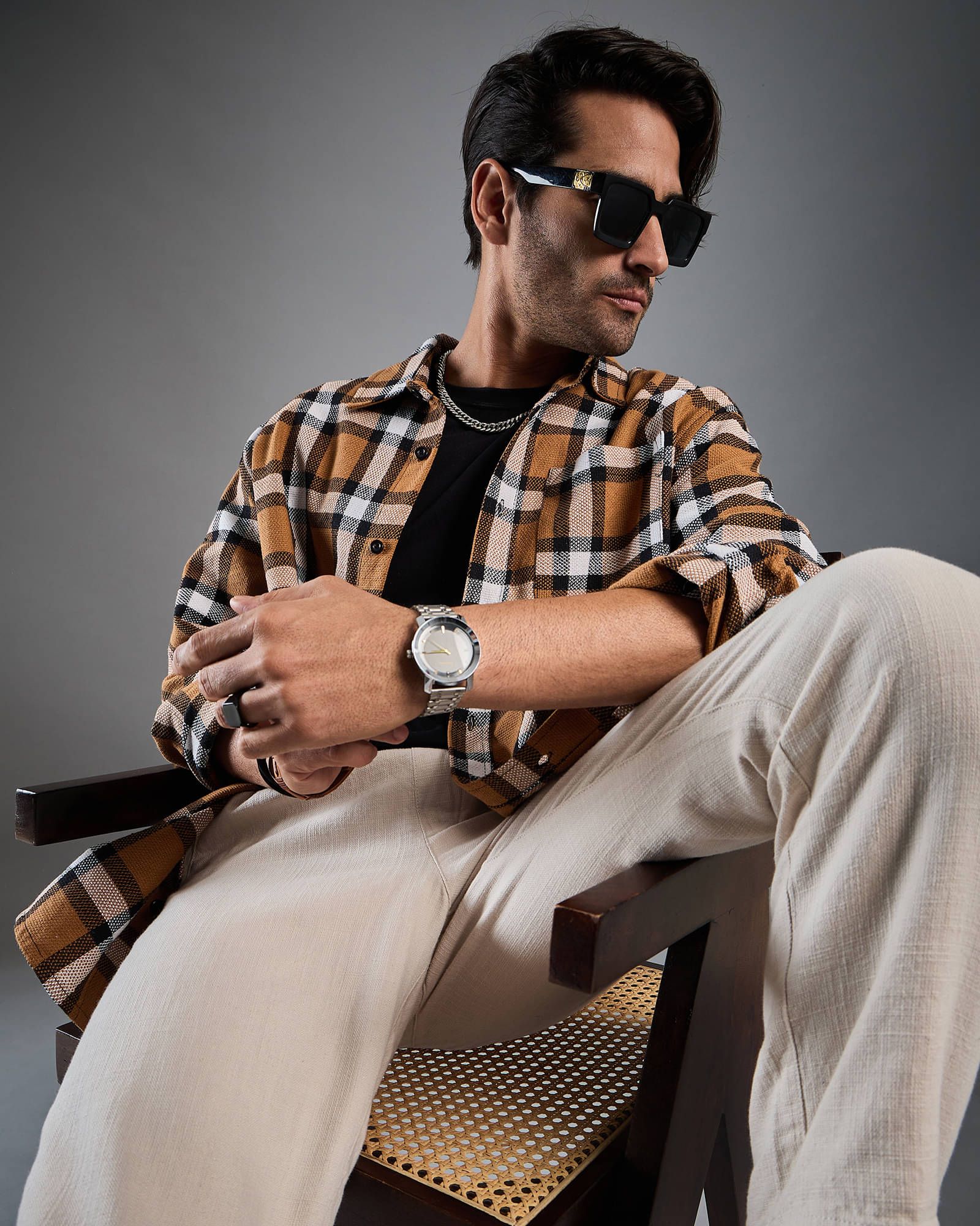     			Chimpaaanzee Cotton Blend Oversized Fit Checks Full Sleeves Men's Casual Shirt - Black ( Pack of 1 )