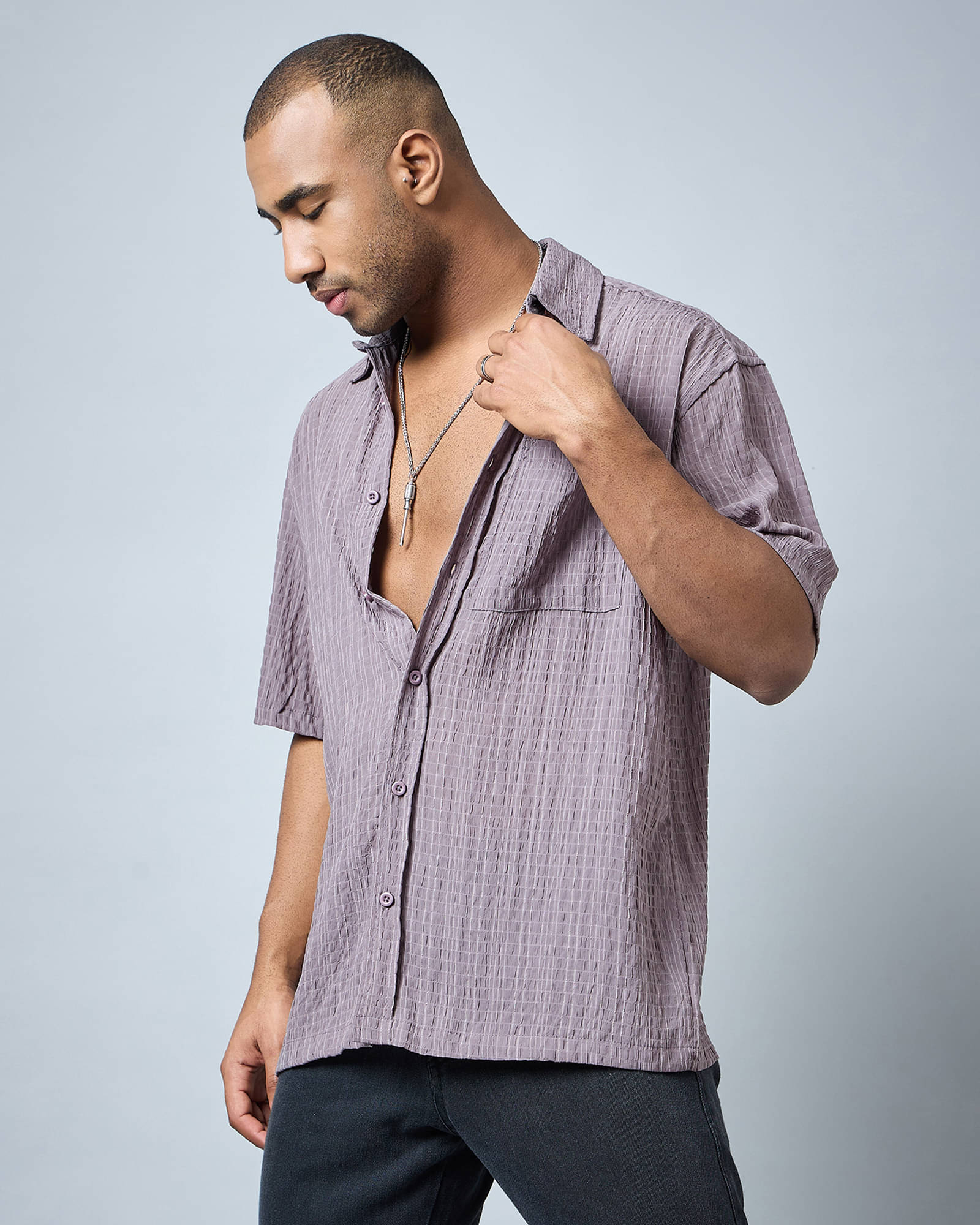     			Chimpaaanzee Polyester Oversized Fit Self Design Half Sleeves Men's Casual Shirt - Purple ( Pack of 1 )