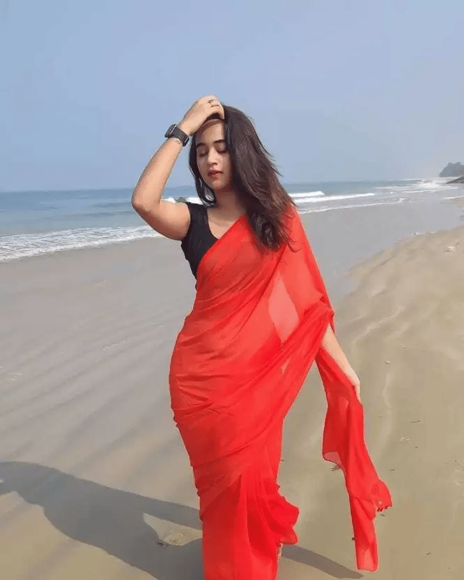     			ASTYLOR Georgette Solid Saree Without Blouse Piece ( Red )