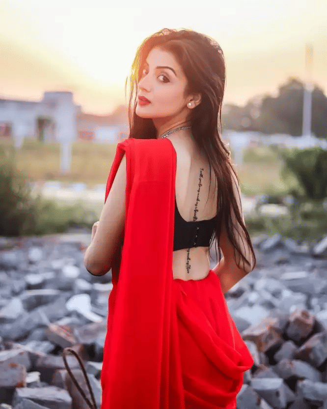 ASTYLOR Georgette Solid Saree Without Blouse Piece ( Red ) ASTYLOR Georgette Solid Saree Without Blouse Piece ( Red )