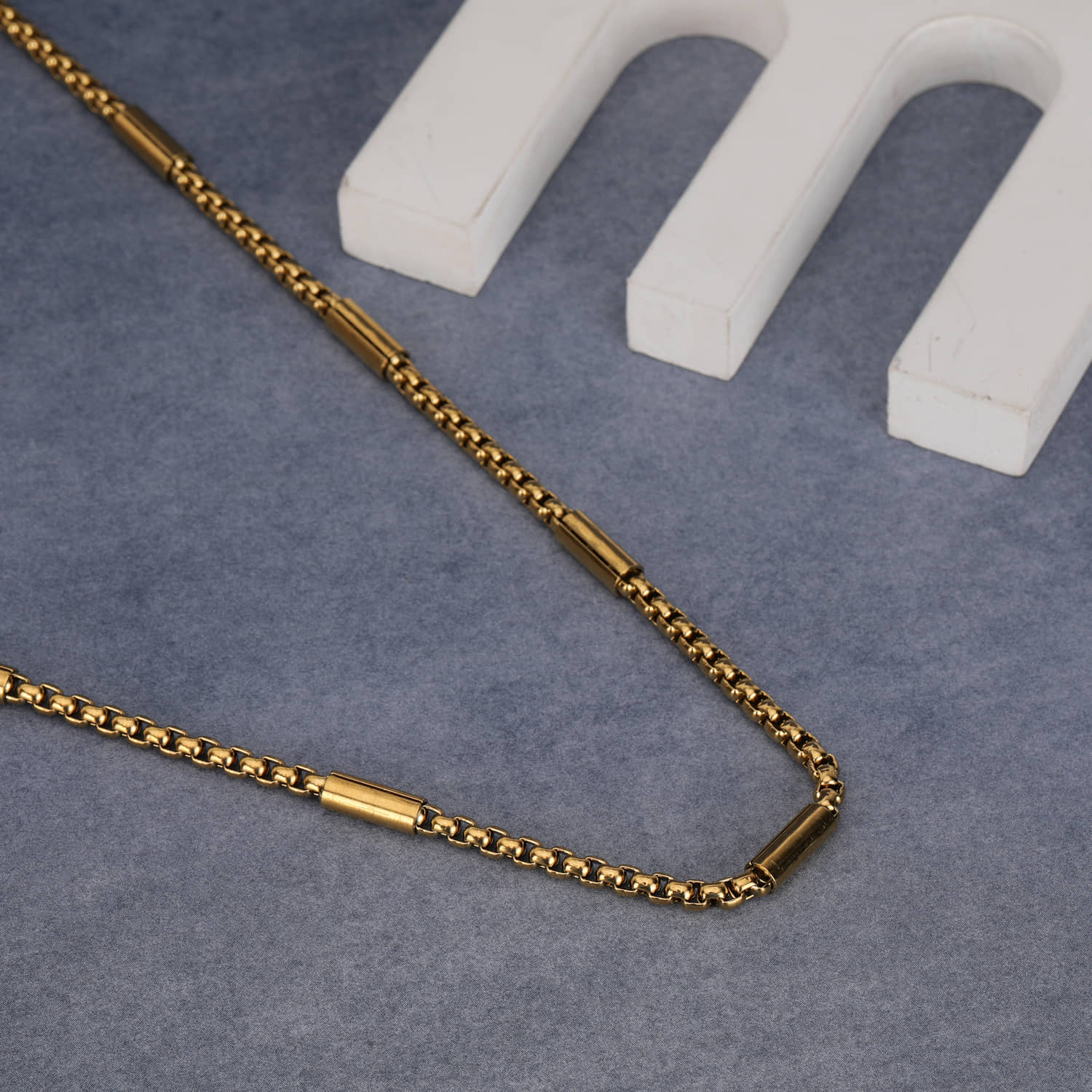 FASHION FRILL Gold Plated Stainless Steel Chain ( Pack of 1 )