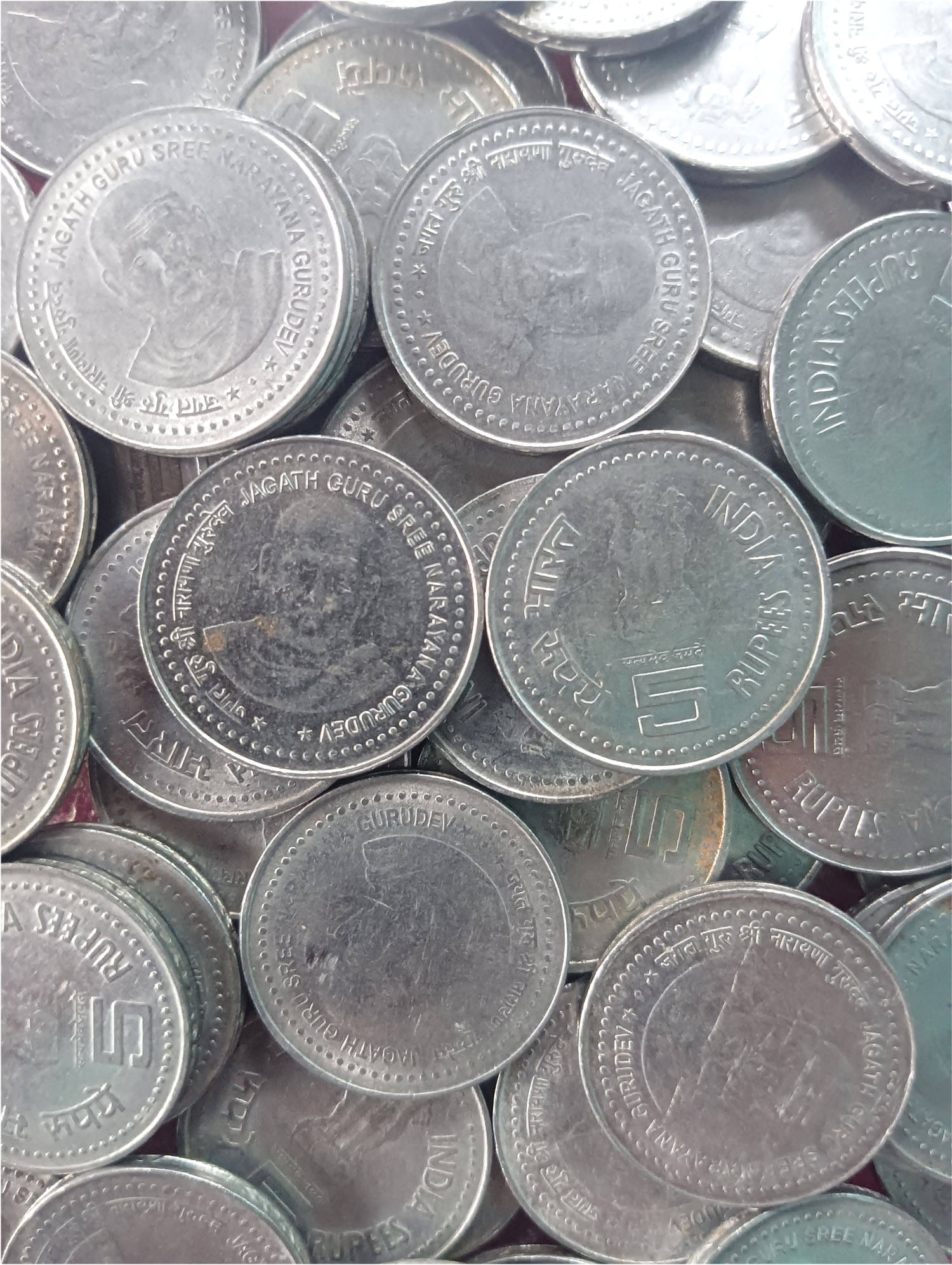     			5 RUPEES STEEL COMMEMORATIVE JAGATH GRURU