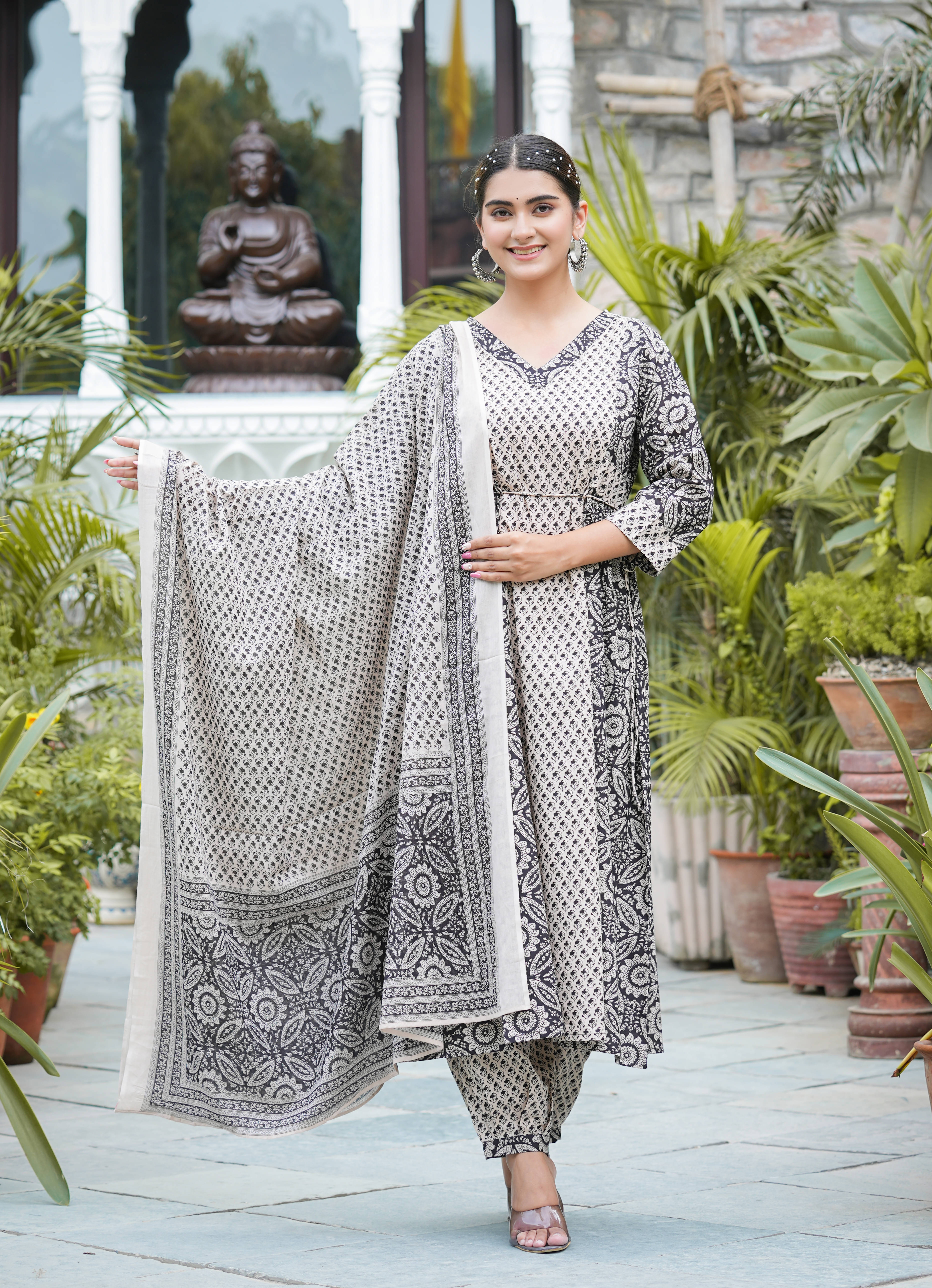 Yash Gallery Cotton Printed Kurti With Salwar Women's Stitched Salwar Suit - Black ( Pack of 1 ) Yash Gallery Cotton Printed Kurti With Salwar Women's Stitched Salwar Suit - Black ( Pack of 1 )