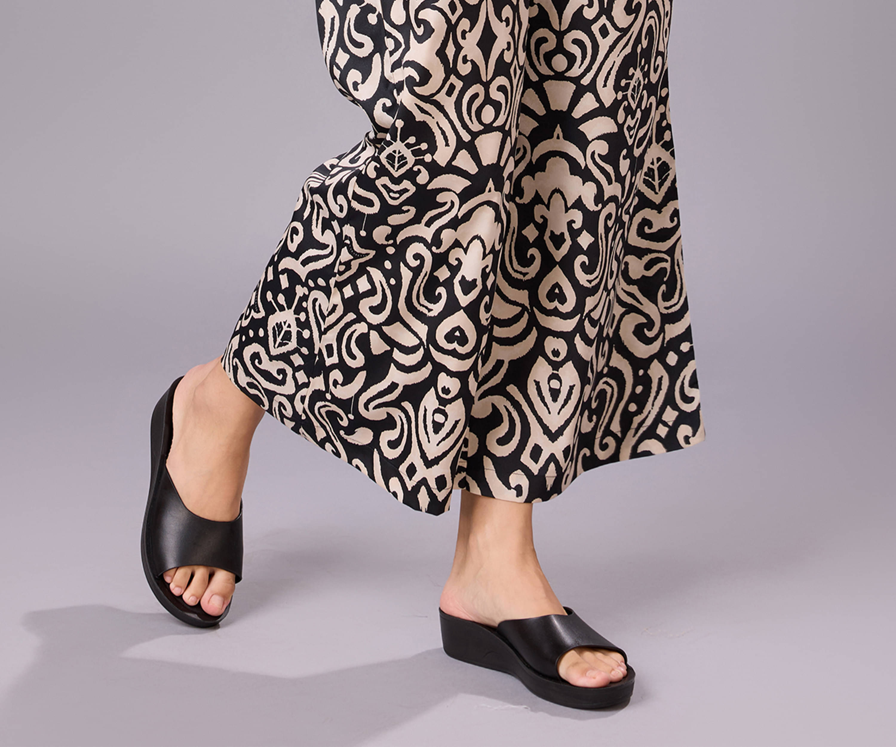     			Aerowalk Black Women's Flip Flop