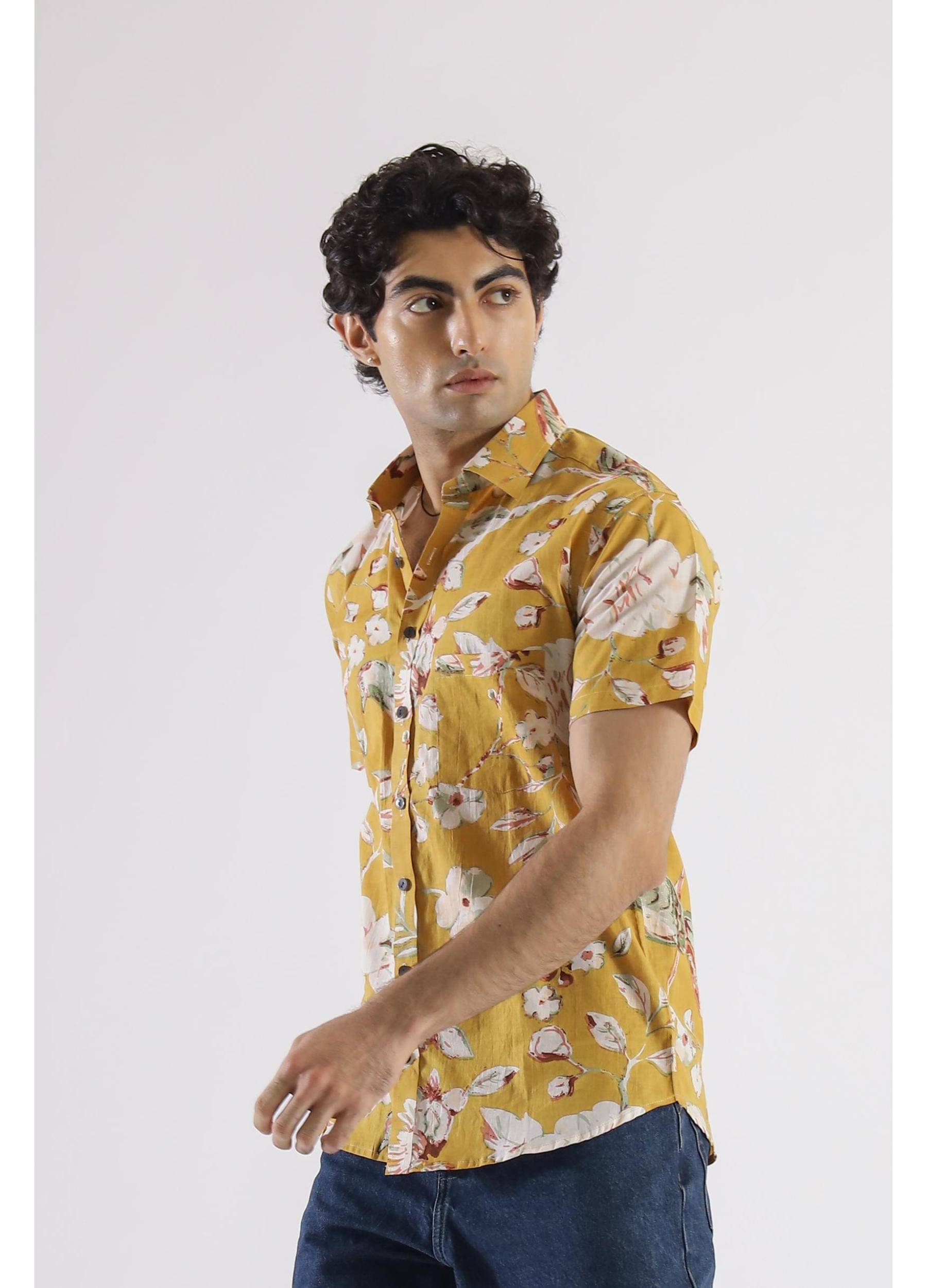     			Label Flavia 100% Cotton Regular Fit Printed Half Sleeves Men's Casual Shirt - Multicolor ( Pack of 1 )