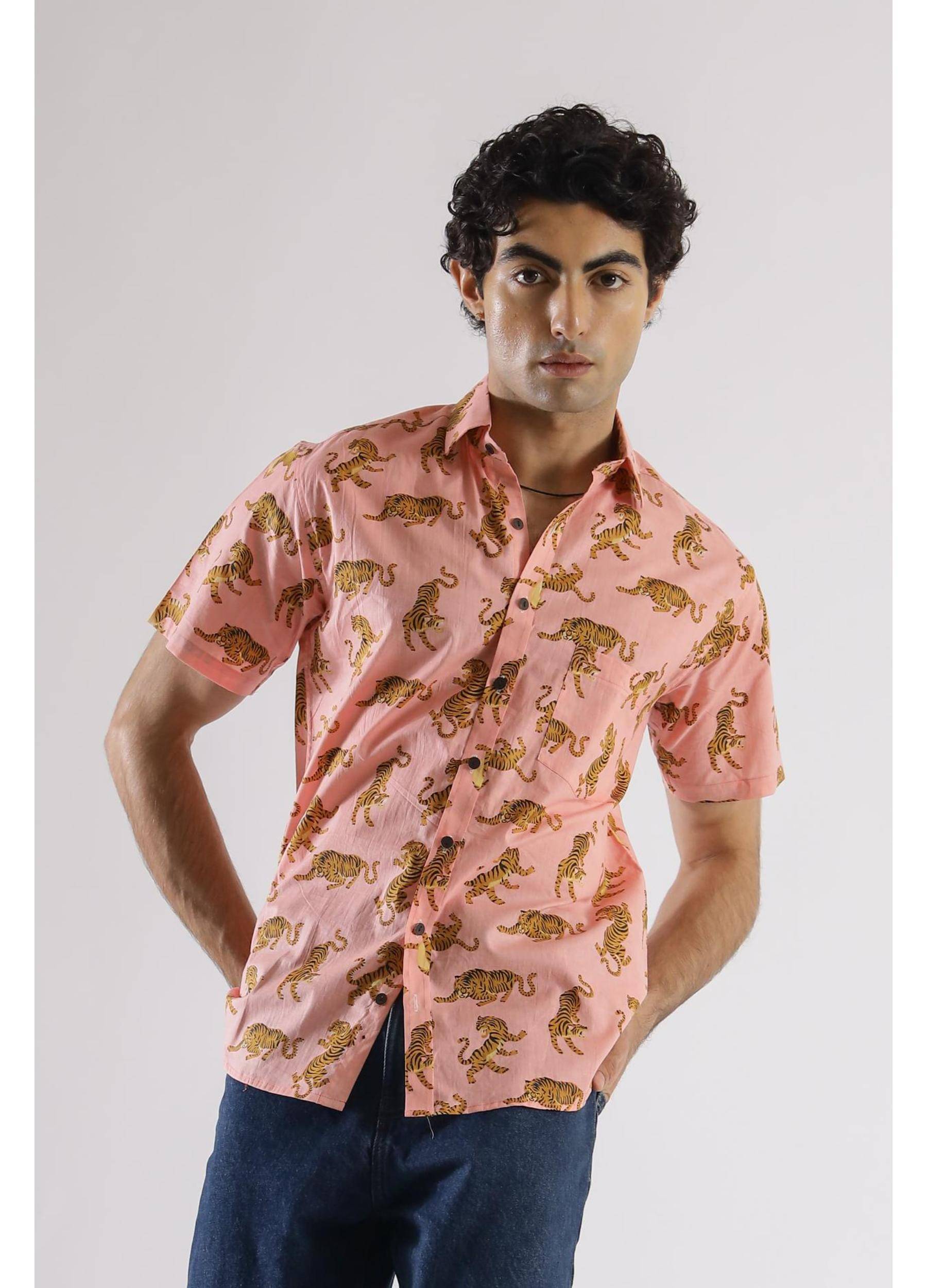     			Label Flavia 100% Cotton Regular Fit Printed Half Sleeves Men's Casual Shirt - Multicolor ( Pack of 1 )
