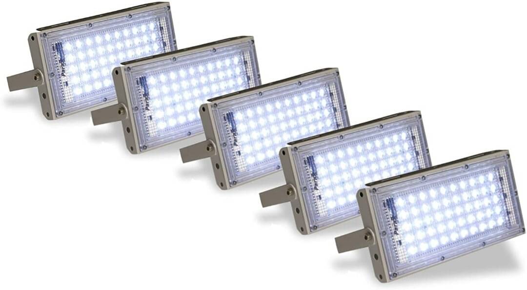 SPARKWORLD Cool Day Light 50 Watts Flood Light ( Pack of 5 ) SPARKWORLD Cool Day Light 50 Watts Flood Light ( Pack of 5 )