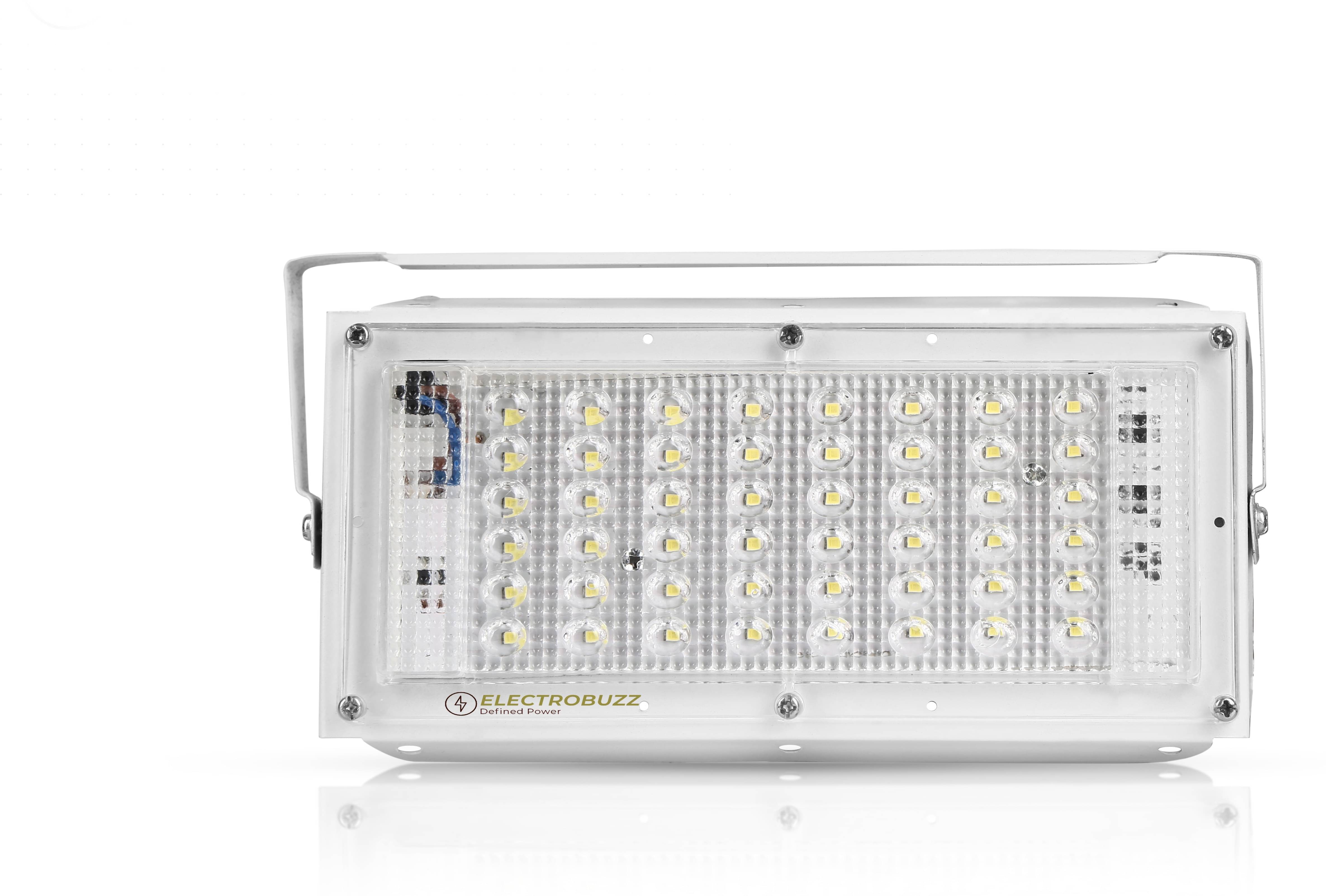 SPARKWORLD Flood Light Cool Day Light - Pack of 1     			SPARKWORLD Flood Light Cool Day Light - Pack of 1