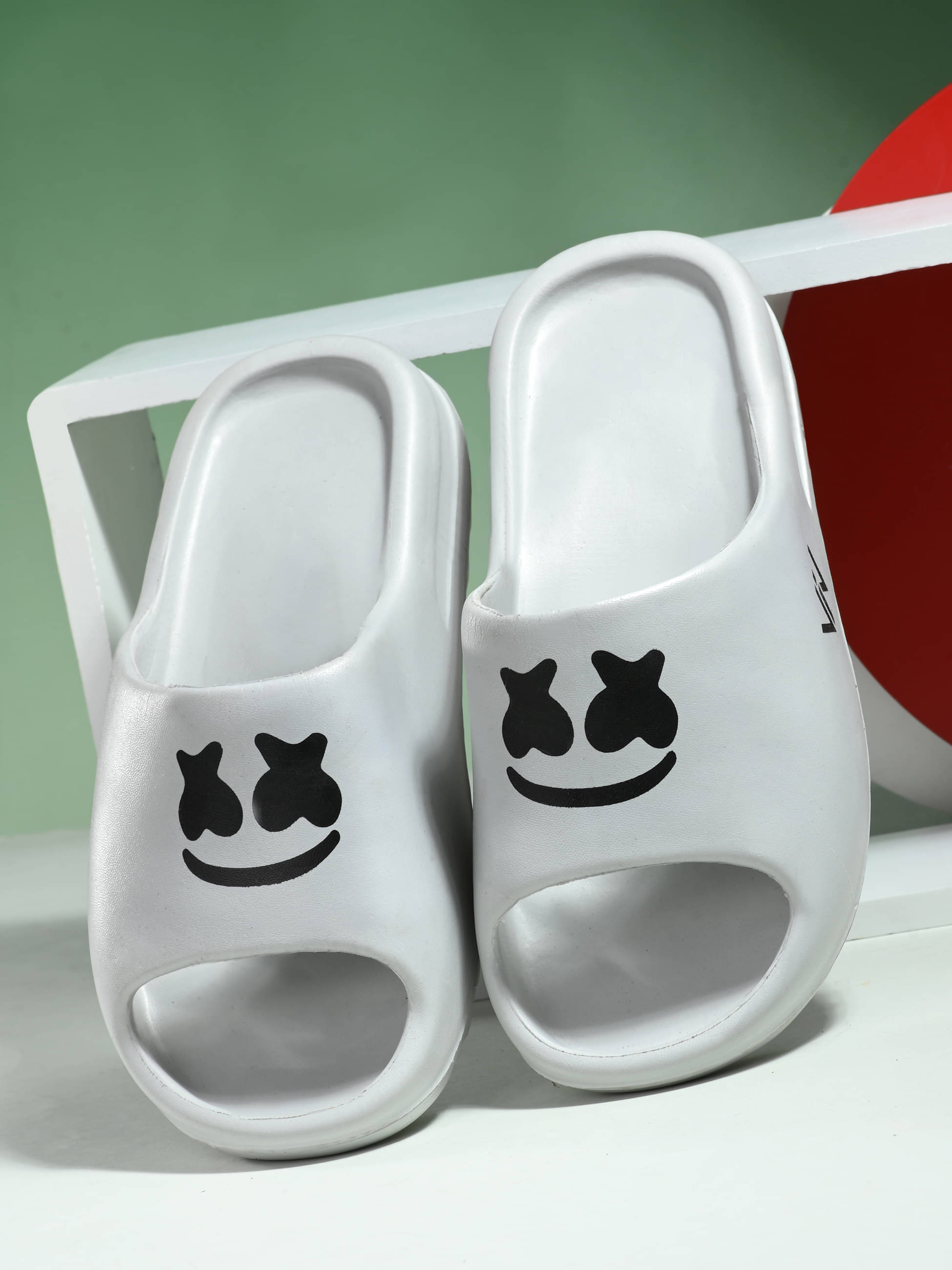     			viv Grey Men's Slide Flip Flop