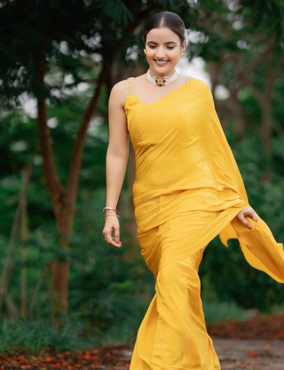 ANAND SAREES Georgette Dyed Saree With Unstitched Blouse Piece ( Yellow ) ANAND SAREES Georgette Dyed Saree With Unstitched Blouse Piece ( Yellow )