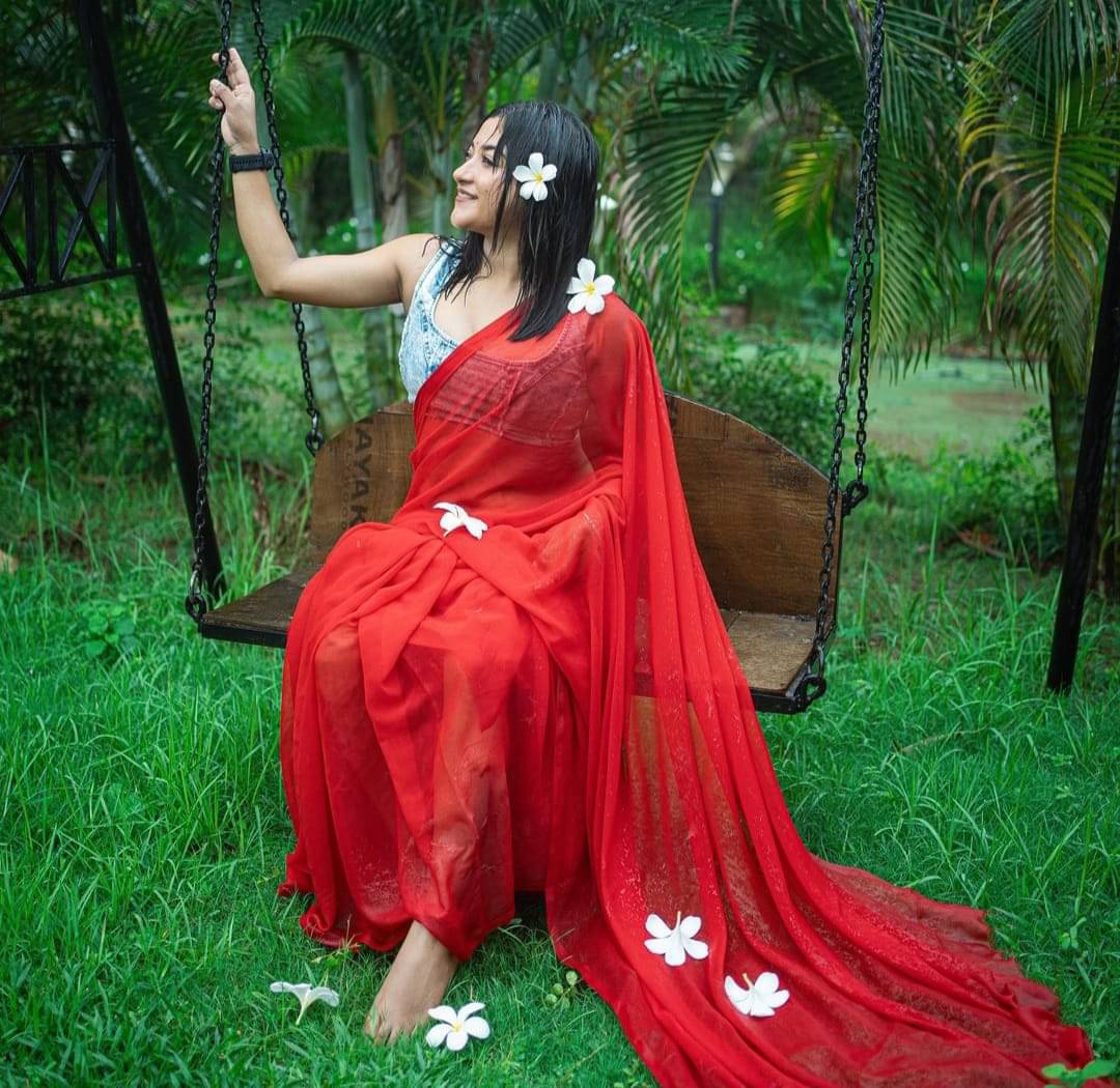 Kashvi Sarees Georgette Dyed Saree With Unstitched Blouse Piece ( Red ) Kashvi Sarees Georgette Dyed Saree With Unstitched Blouse Piece ( Red )