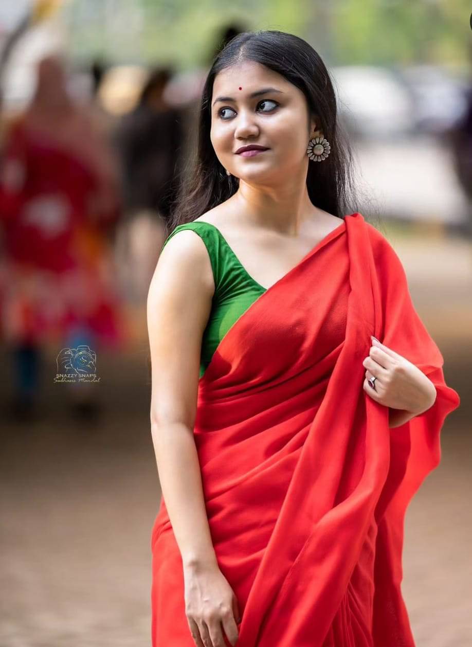 Kashvi Sarees Georgette Dyed Saree With Unstitched Blouse Piece ( Red )     			Kashvi Sarees Georgette Dyed Saree With Unstitched Blouse Piece ( Red )