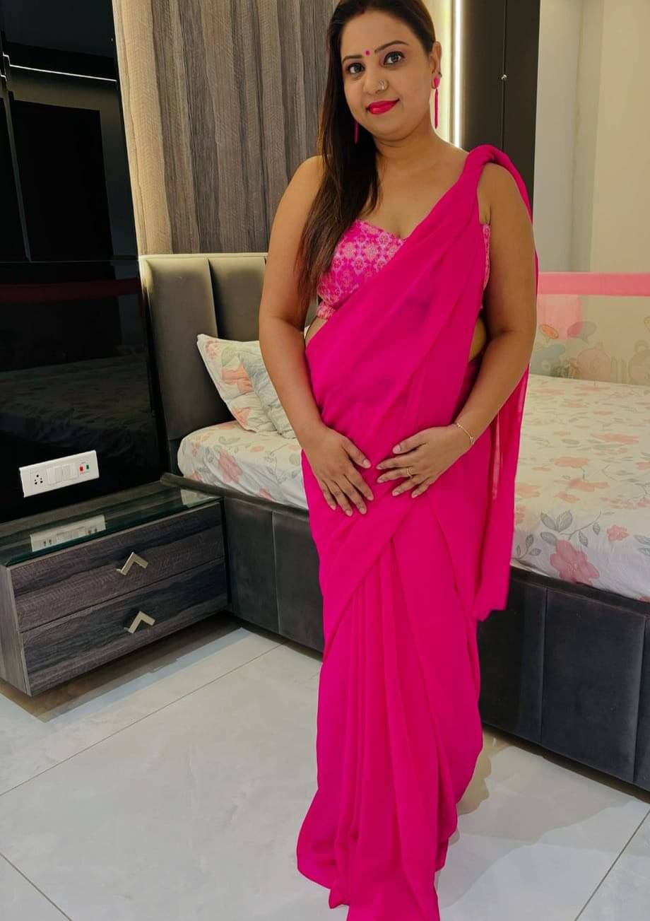 Kashvi Sarees Georgette Solid Saree With Unstitched Blouse Piece ( Pink )     			Kashvi Sarees Georgette Solid Saree With Unstitched Blouse Piece ( Pink )