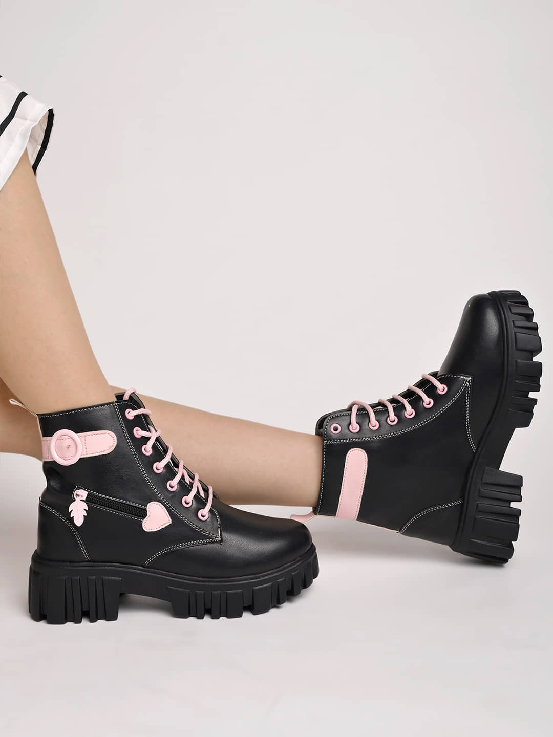 Shoetopia Black Women's Ankle Length Boots