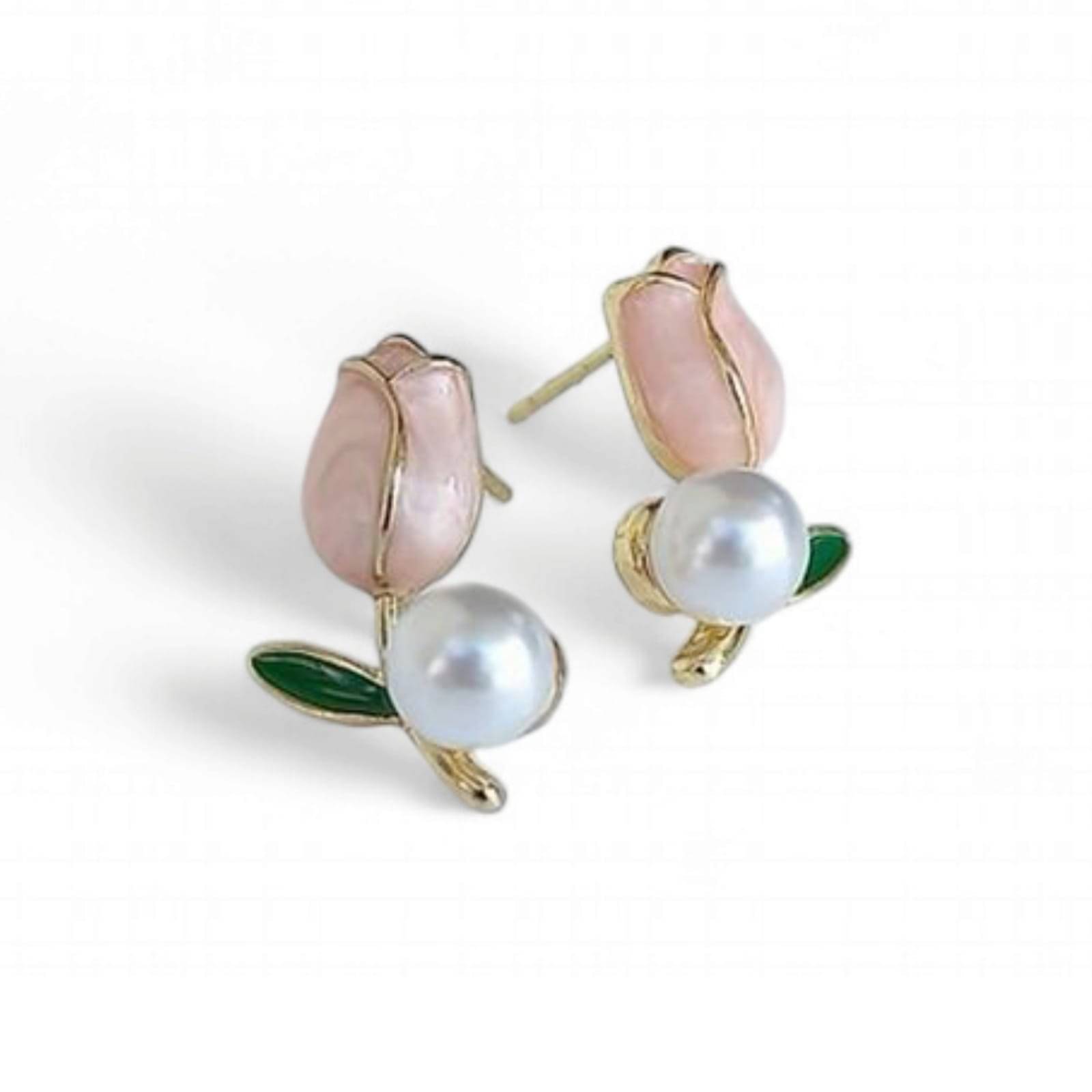     			VIVASTRI Peach Stud Earrings ( Pack of 1 )
