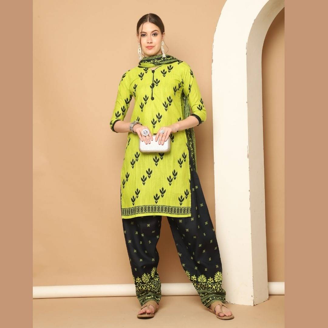     			Rajnandini Women Cotton Blend Printed Straight Kurti With Patiala Salwar ( Yellow )