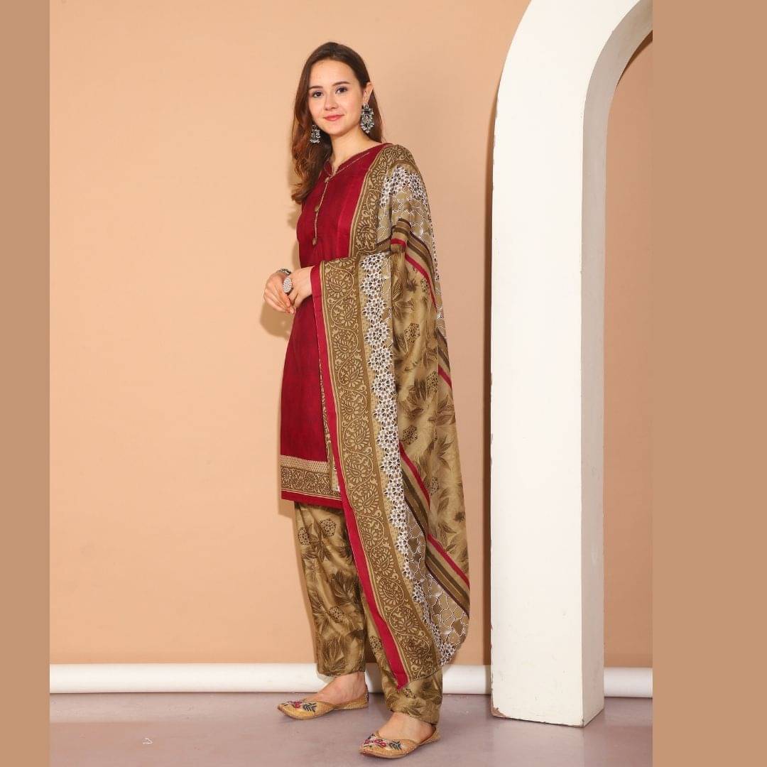 Rajnandini Women Cotton Blend Printed Straight Kurti With Patiala Salwar ( Purple ) Rajnandini Women Cotton Blend Printed Straight Kurti With Patiala Salwar ( Purple )